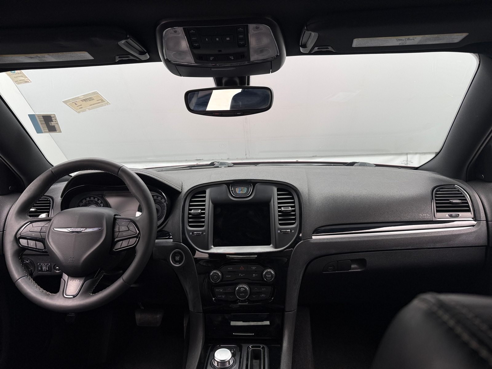 Thumbnail: 2023 Chrysler 300 - 2