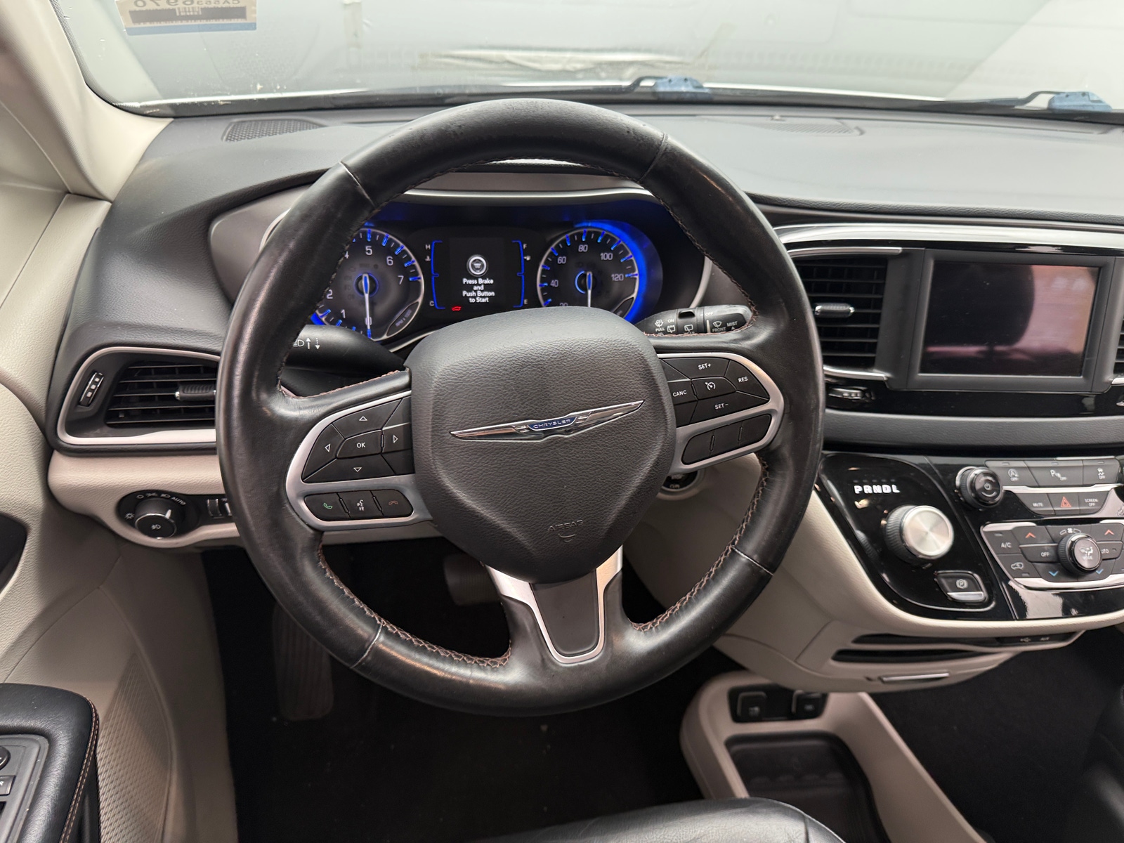 Thumbnail: 2020 Chrysler Pacifica - 5