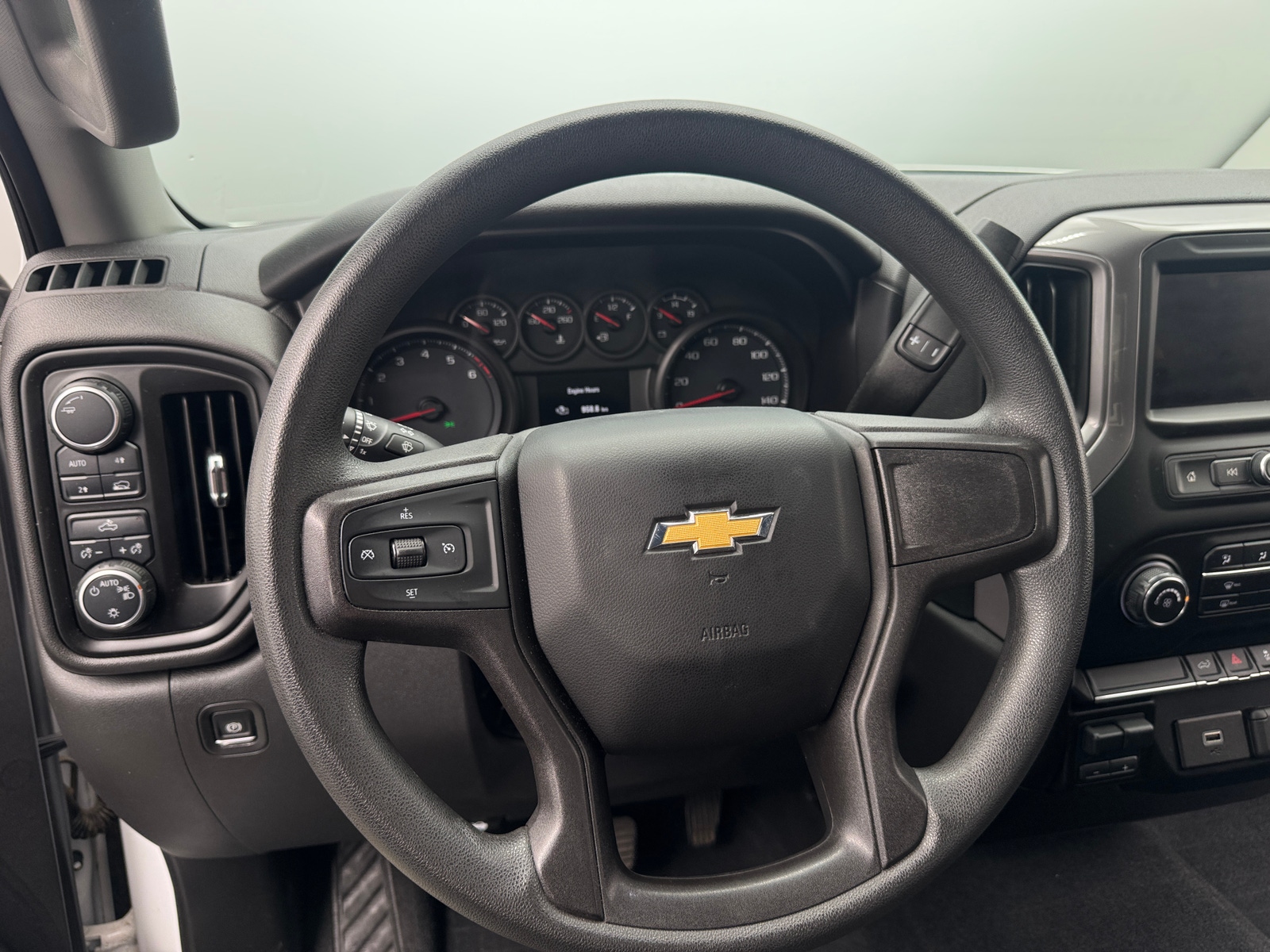 Thumbnail: 2020 Chevrolet Silverado 1500 - 5