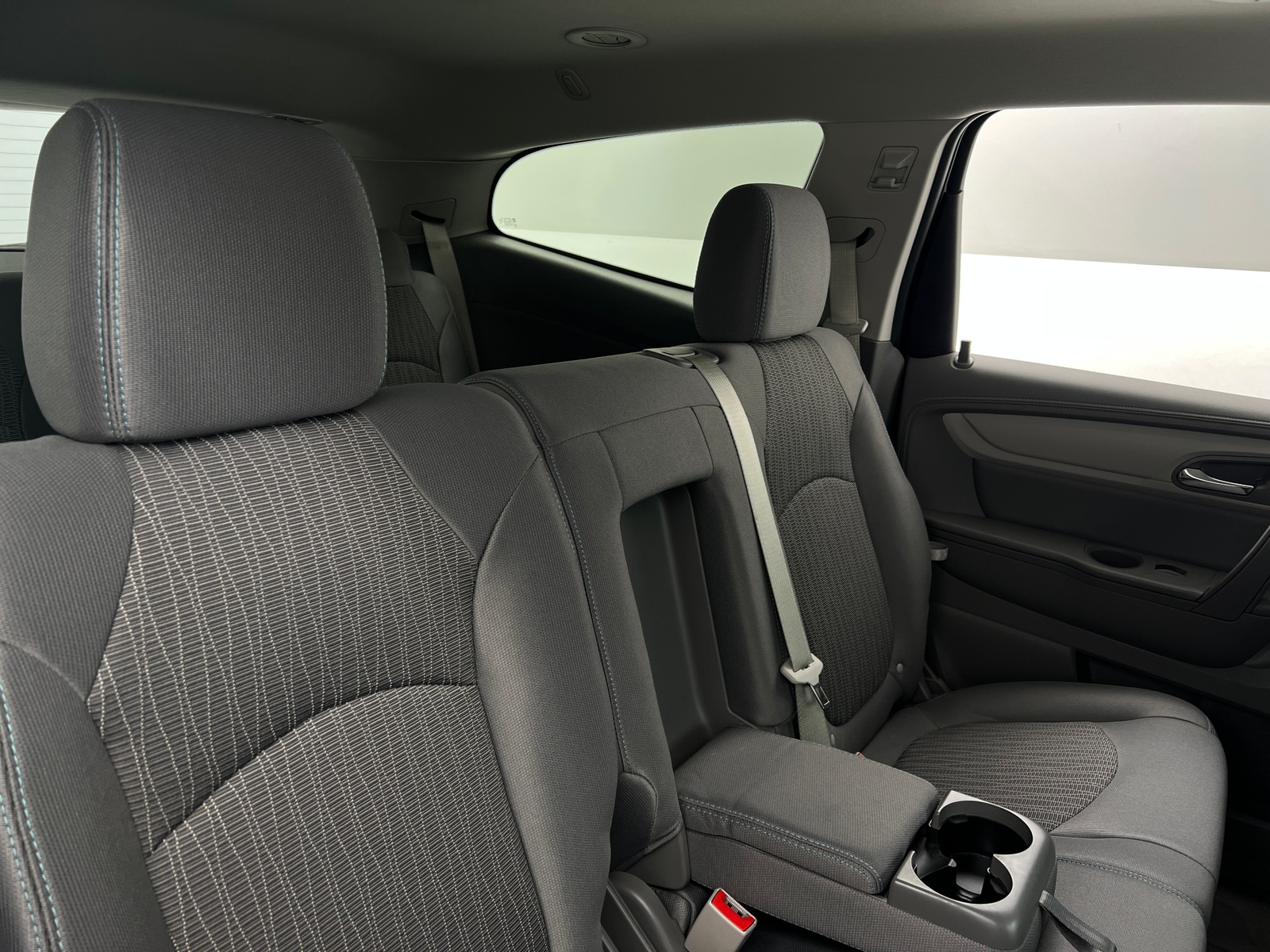 Thumbnail: 2017 Chevrolet Traverse - 6