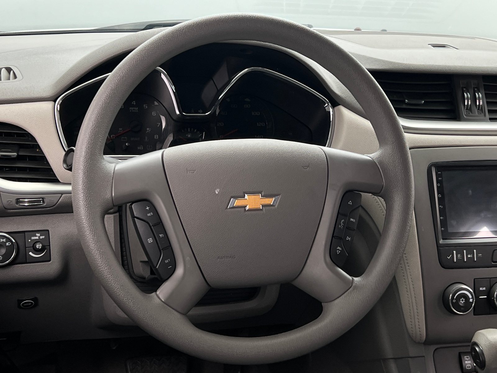 Thumbnail: 2017 Chevrolet Traverse - 5