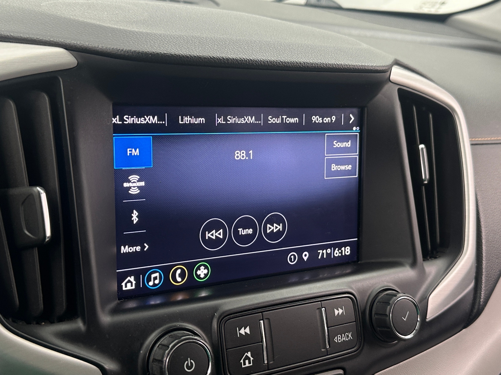 Thumbnail: 2019 GMC Terrain - 3