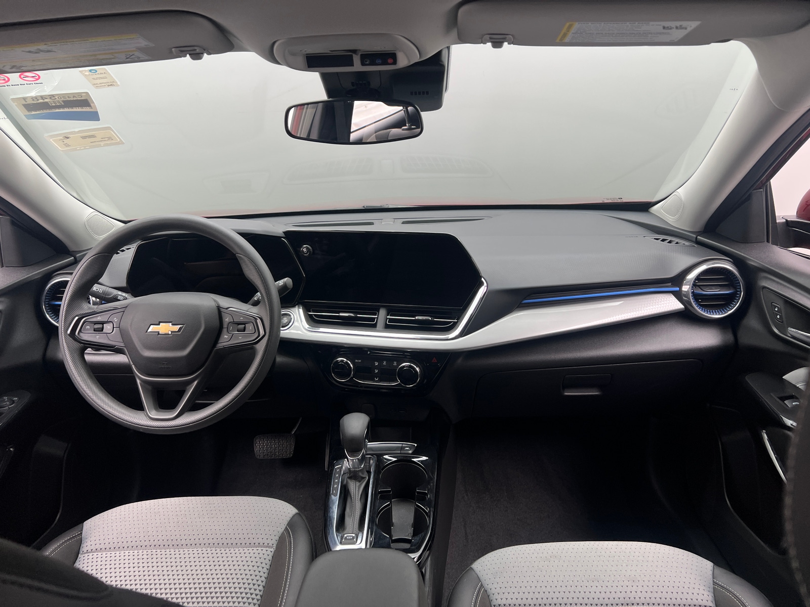 Thumbnail: 2025 Chevrolet Trax - 3