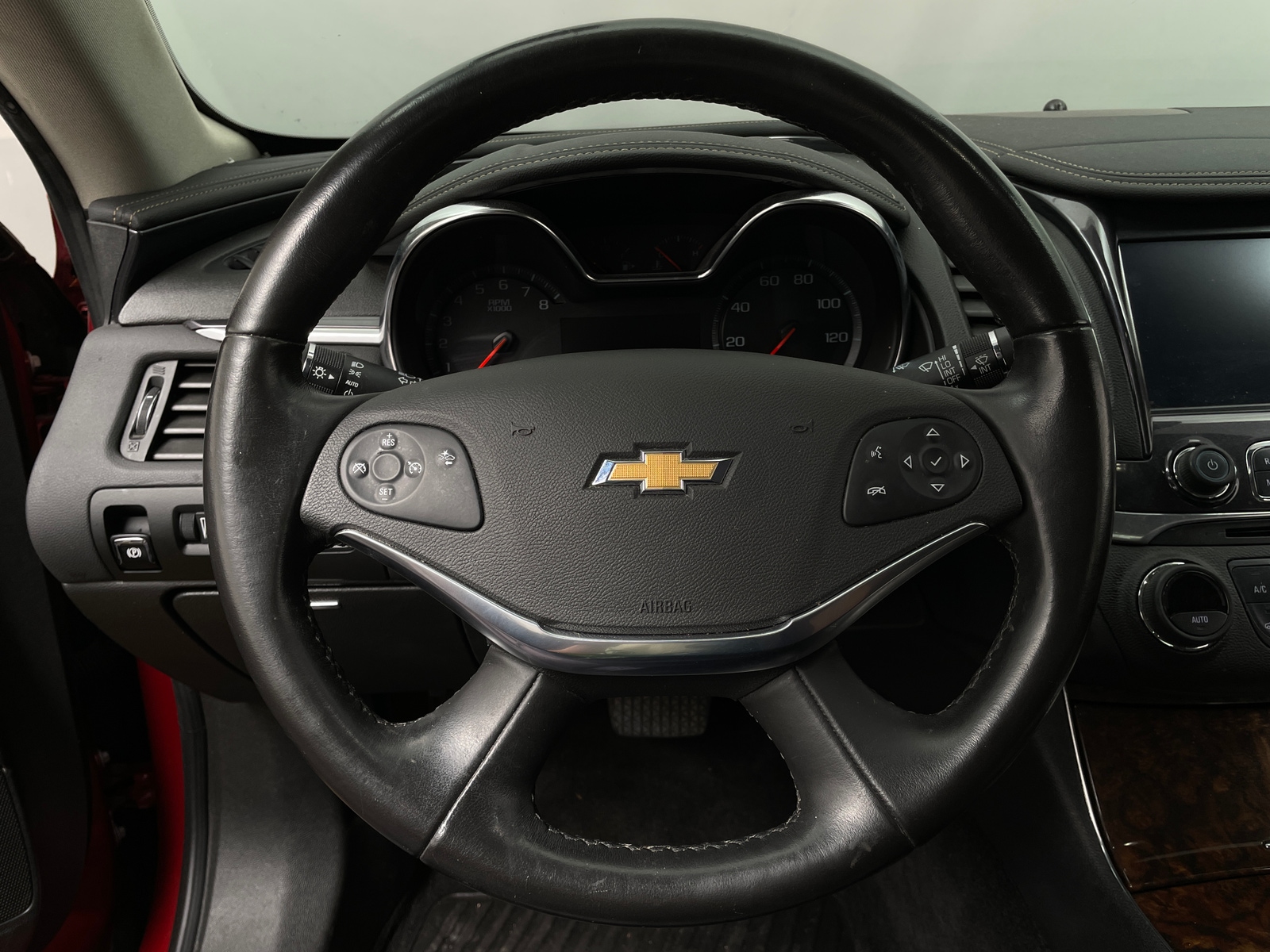 Thumbnail: 2015 Chevrolet Impala - 4