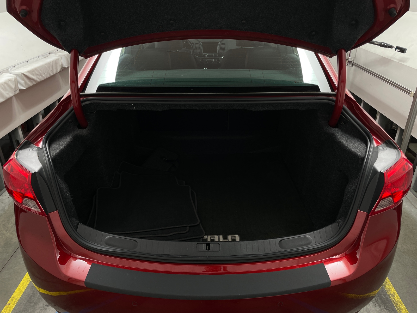 Thumbnail: 2015 Chevrolet Impala - 6