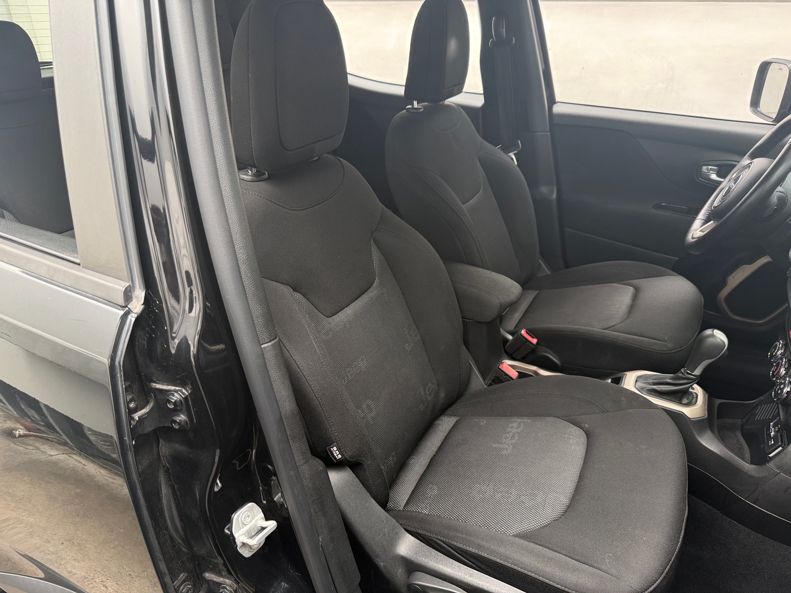 Thumbnail: 2017 Jeep Renegade - 2