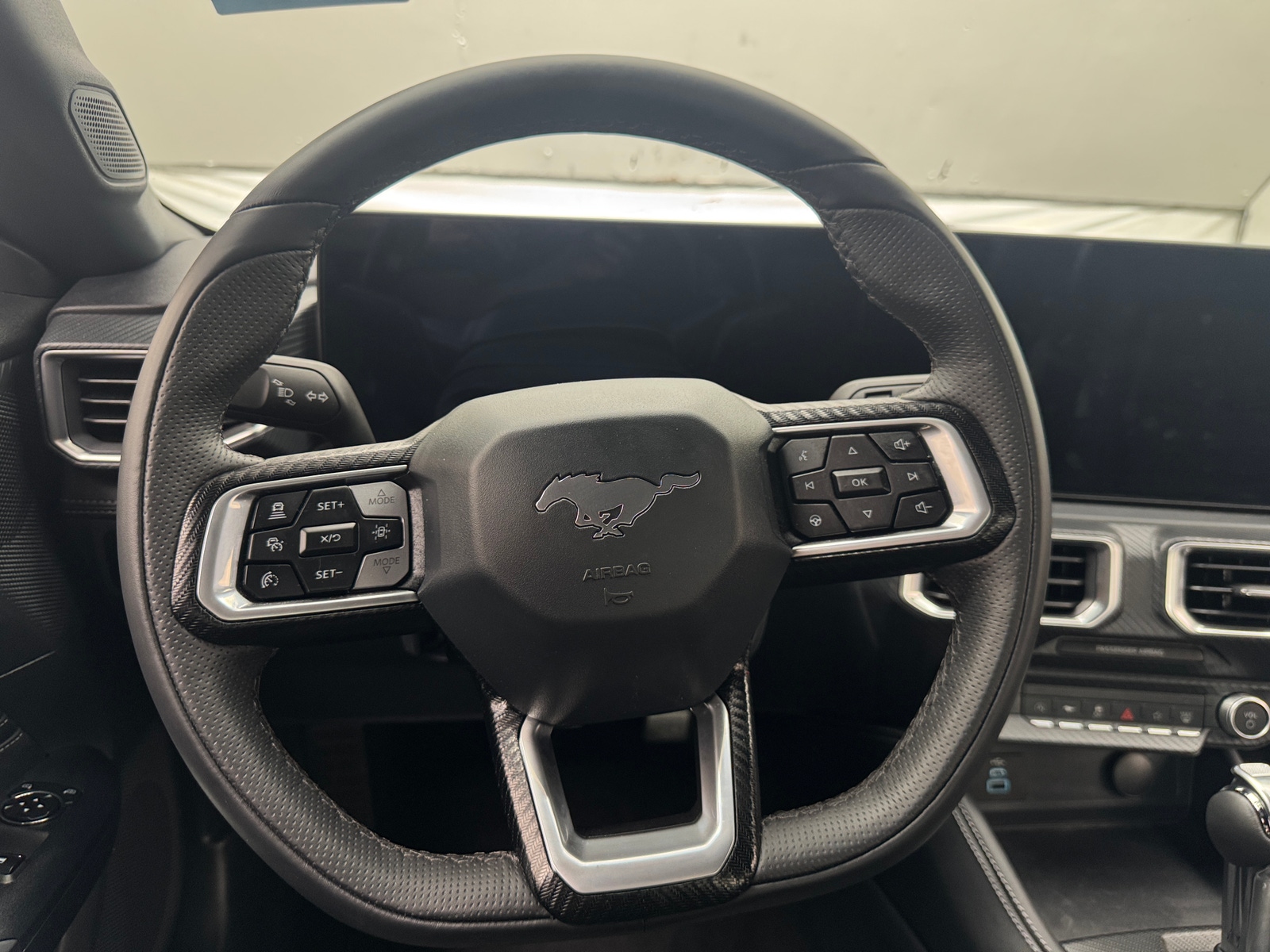 Thumbnail: 2025 Ford Mustang - 3