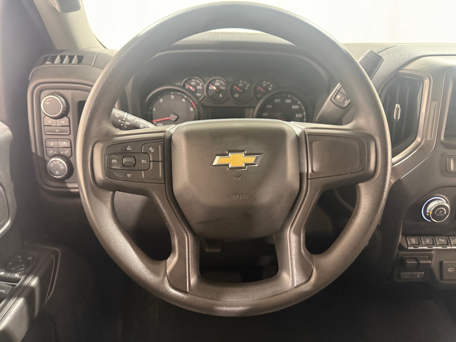 Thumbnail: 2024 Chevrolet Silverado 2500 - 5
