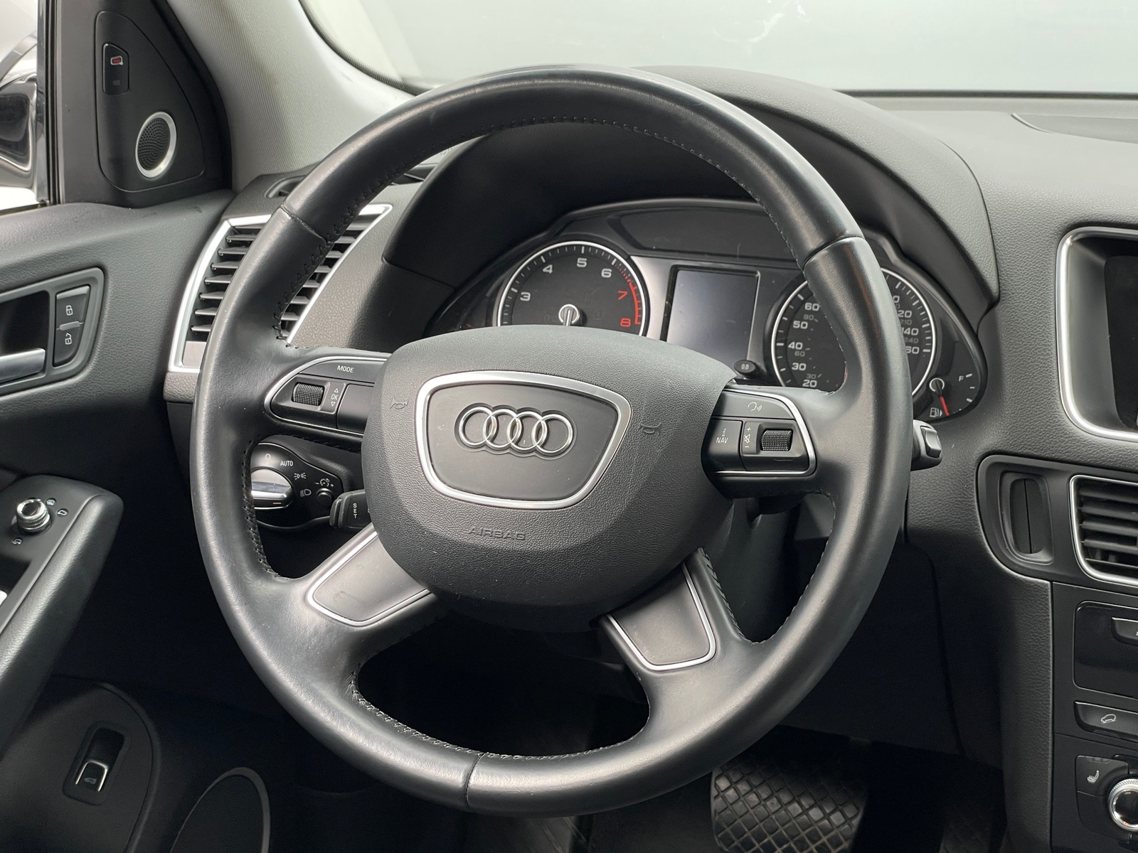 Thumbnail: 2017 Audi Q5 - 4
