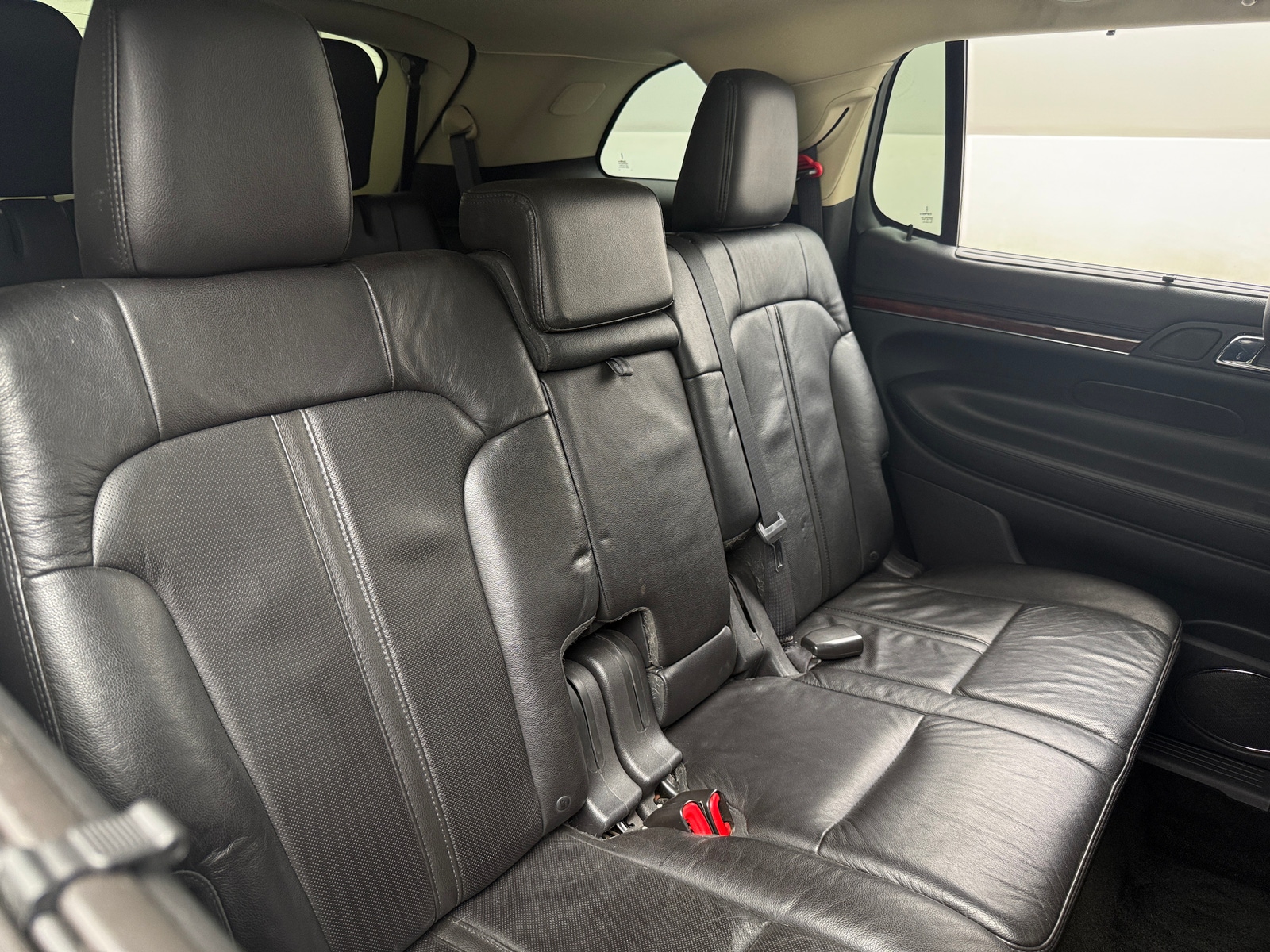 Thumbnail: 2015 Lincoln MKT - 5
