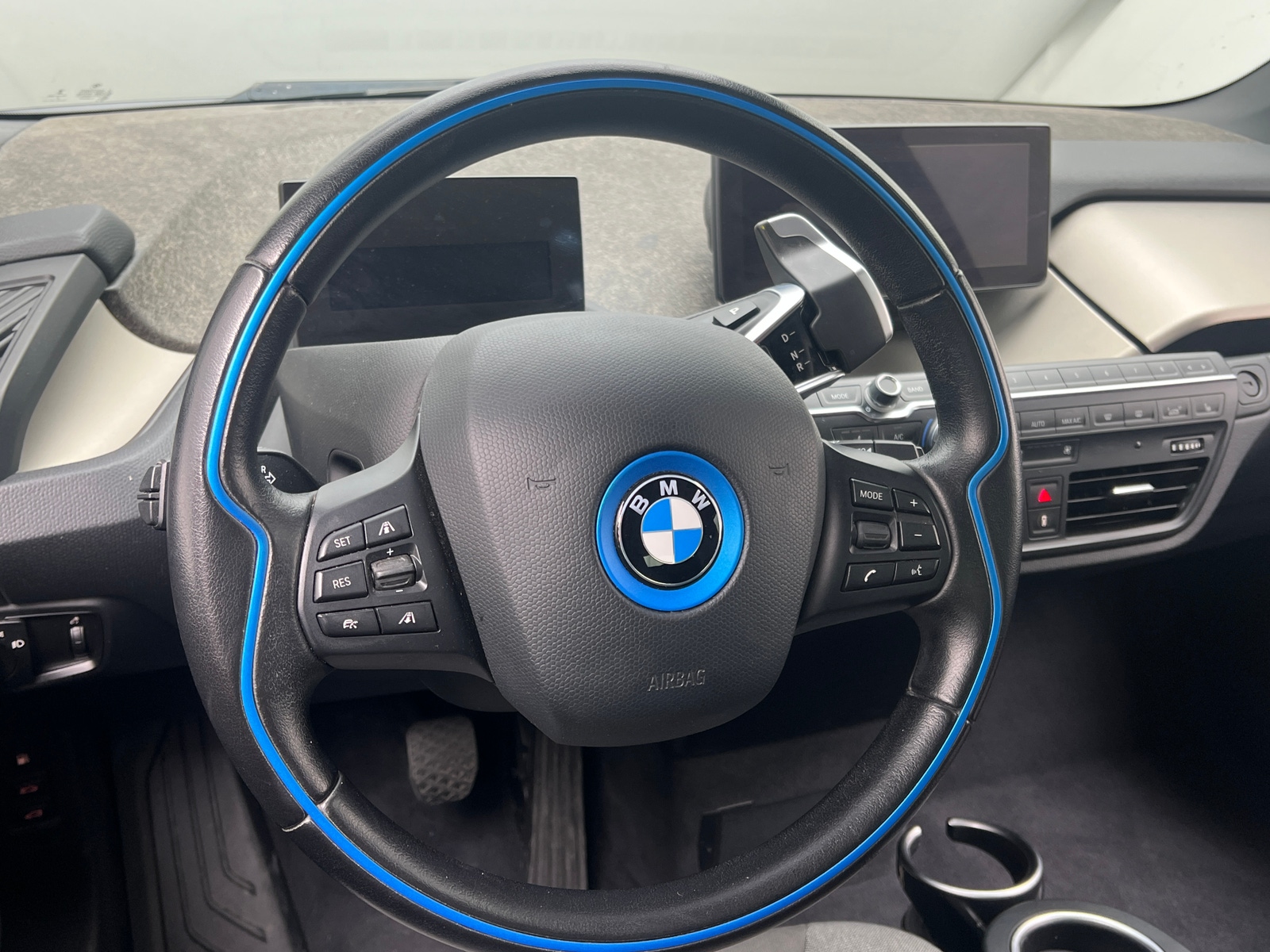 Thumbnail: 2020 BMW i3 - 5