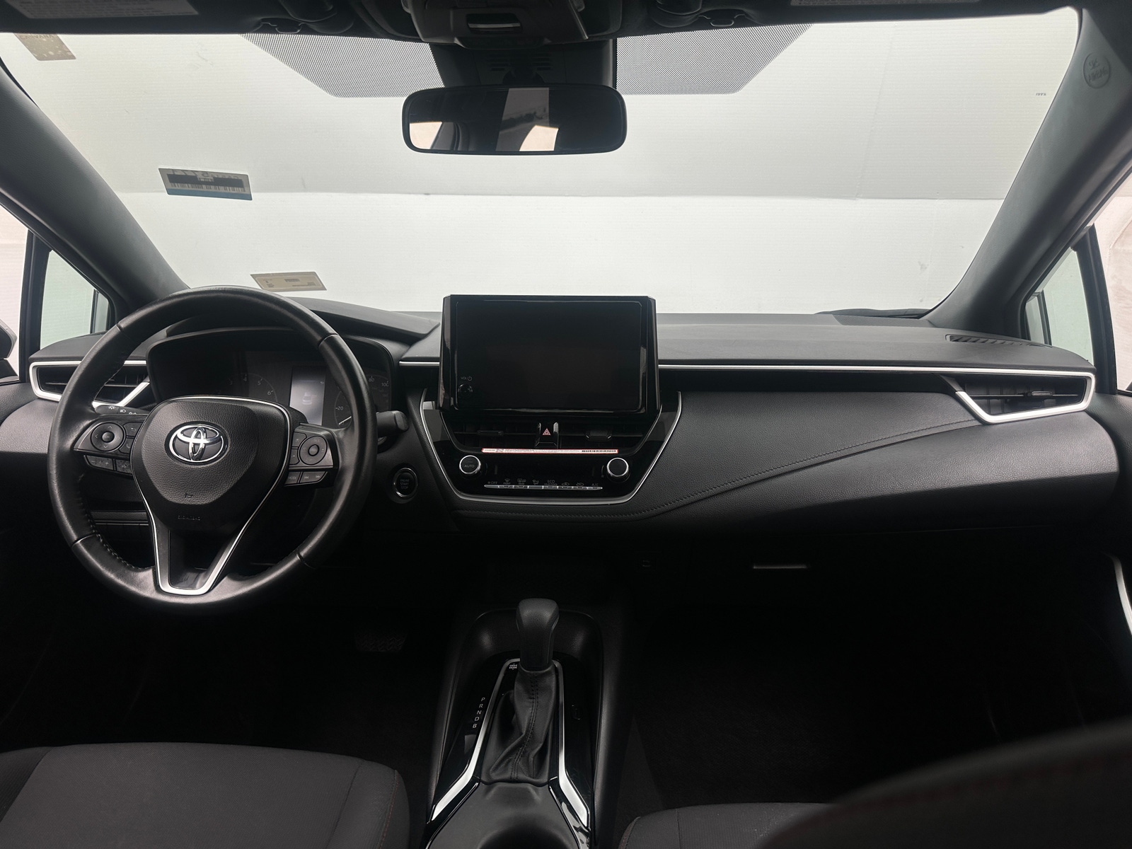 Thumbnail: 2025 Toyota Corolla - 3