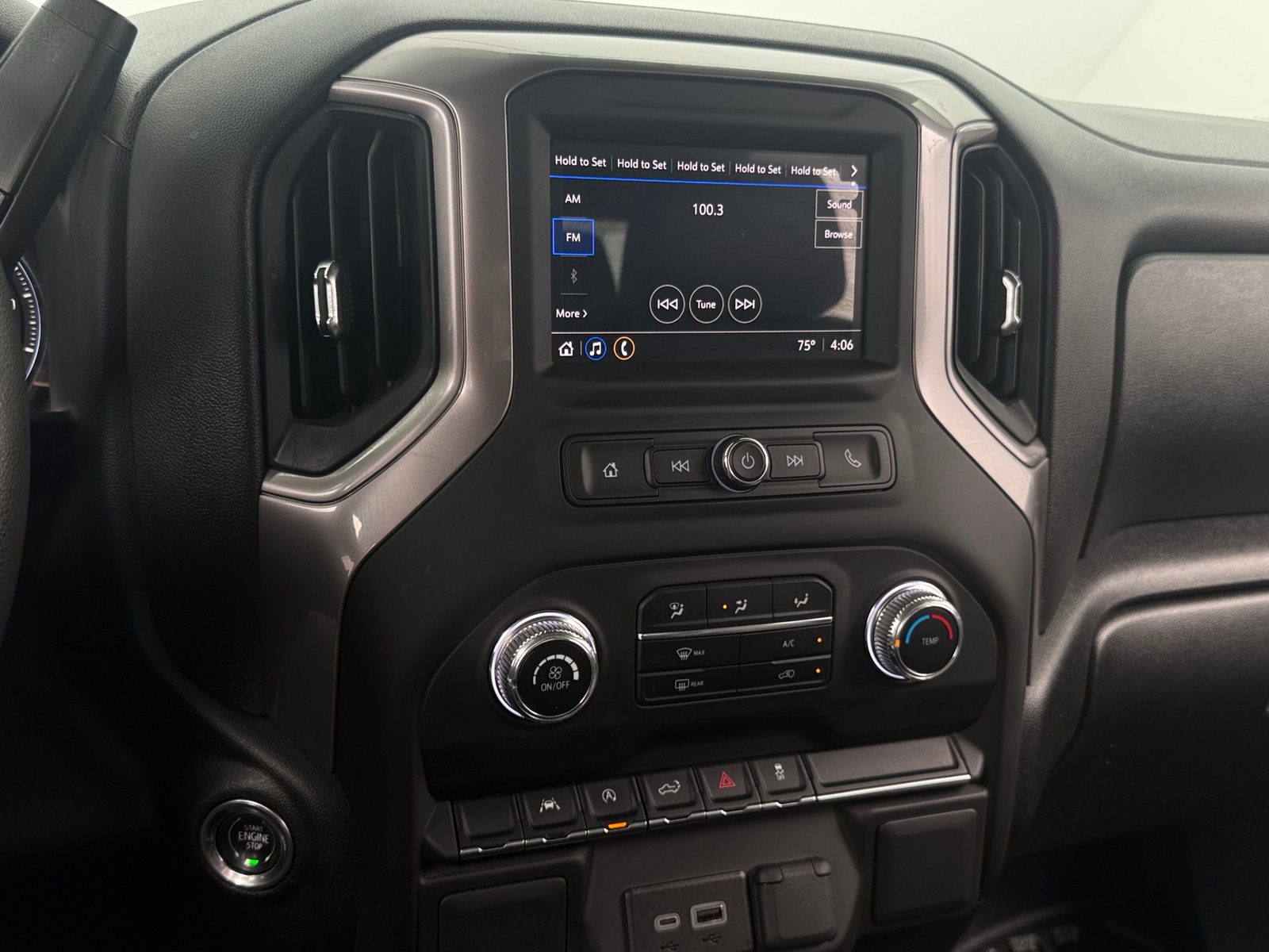 Thumbnail: 2023 GMC Sierra 1500 - 3