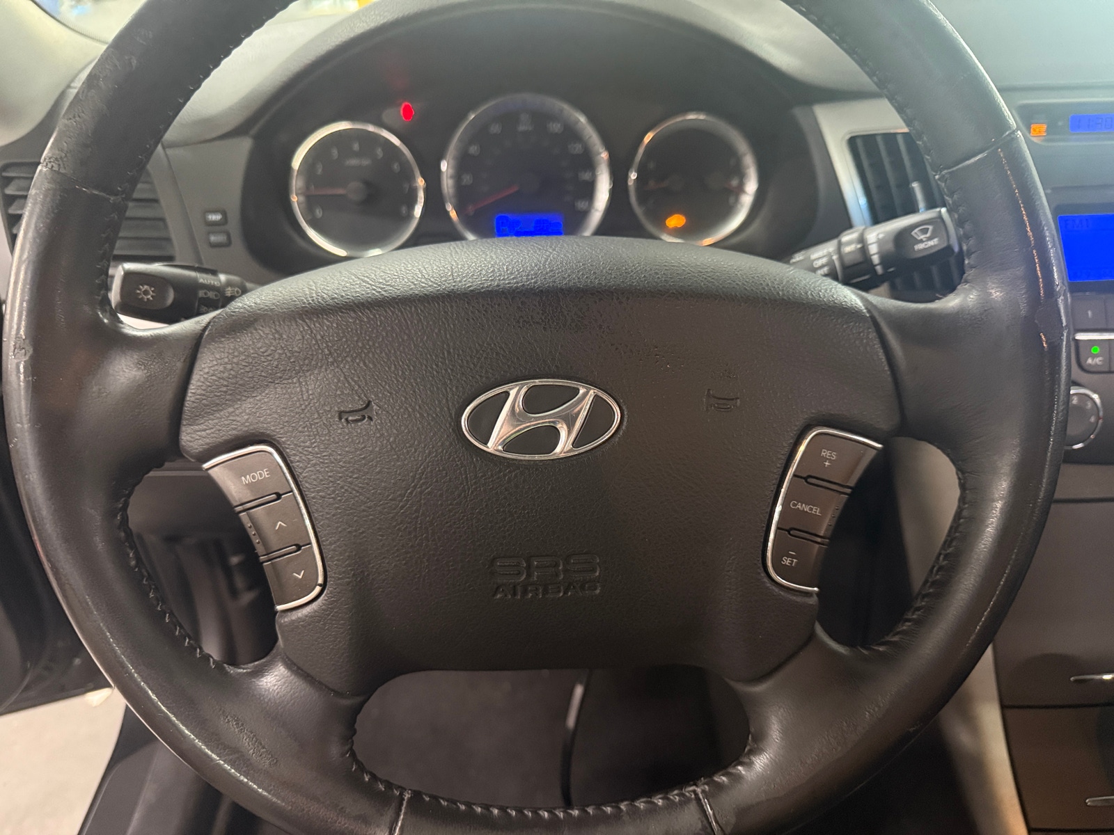 Thumbnail: 2010 Hyundai Sonata - 5