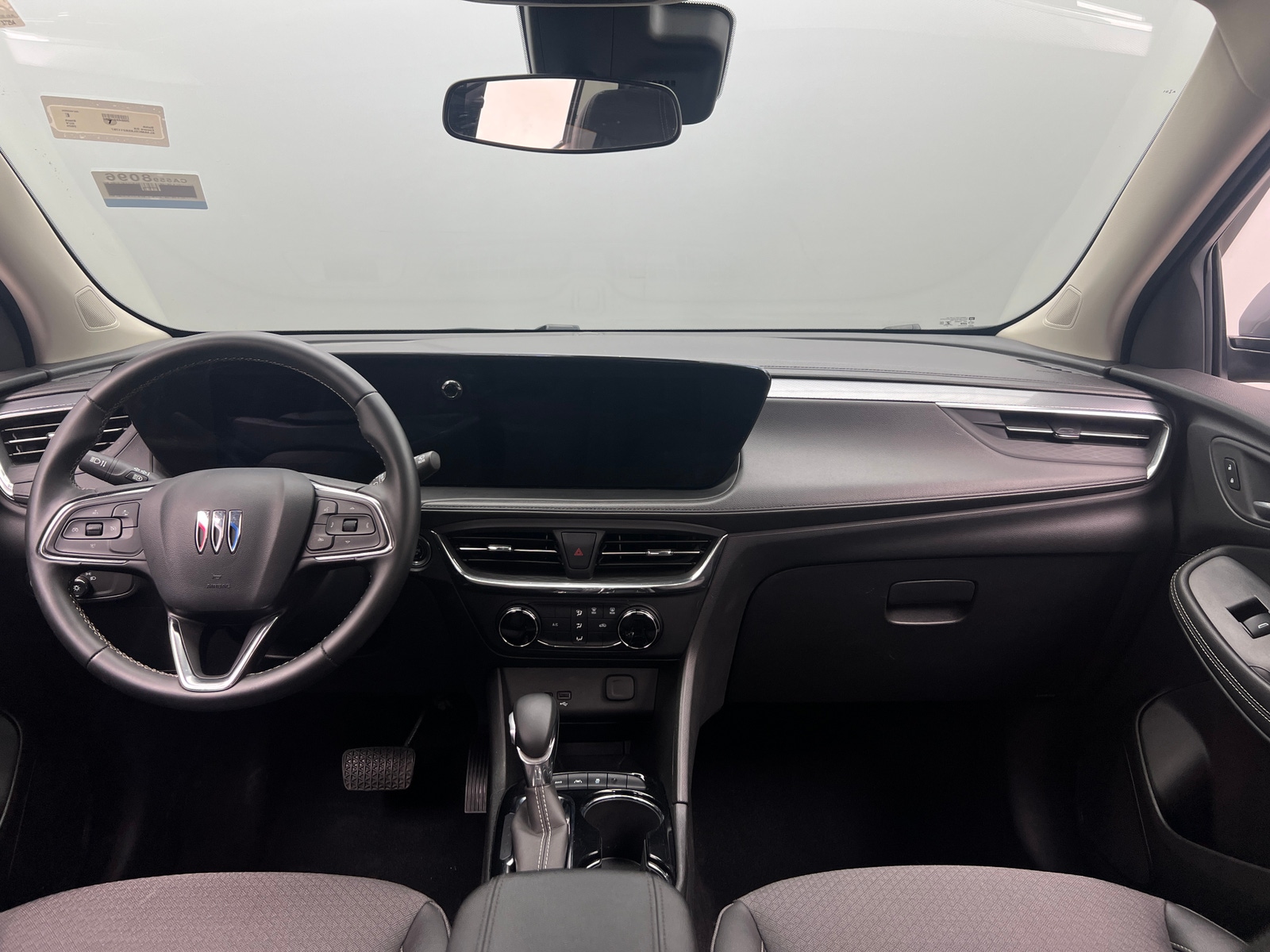 Thumbnail: 2025 Buick Encore GX - 2