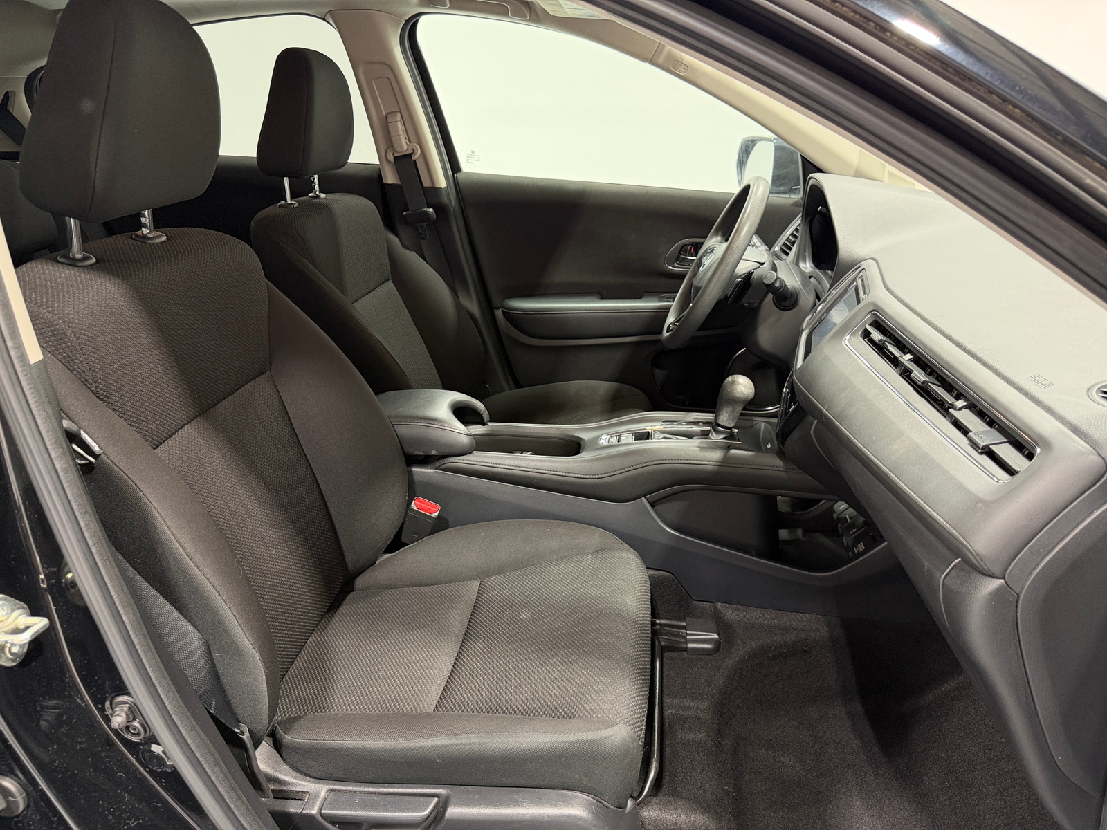 Thumbnail: 2018 Honda HR-V - 2