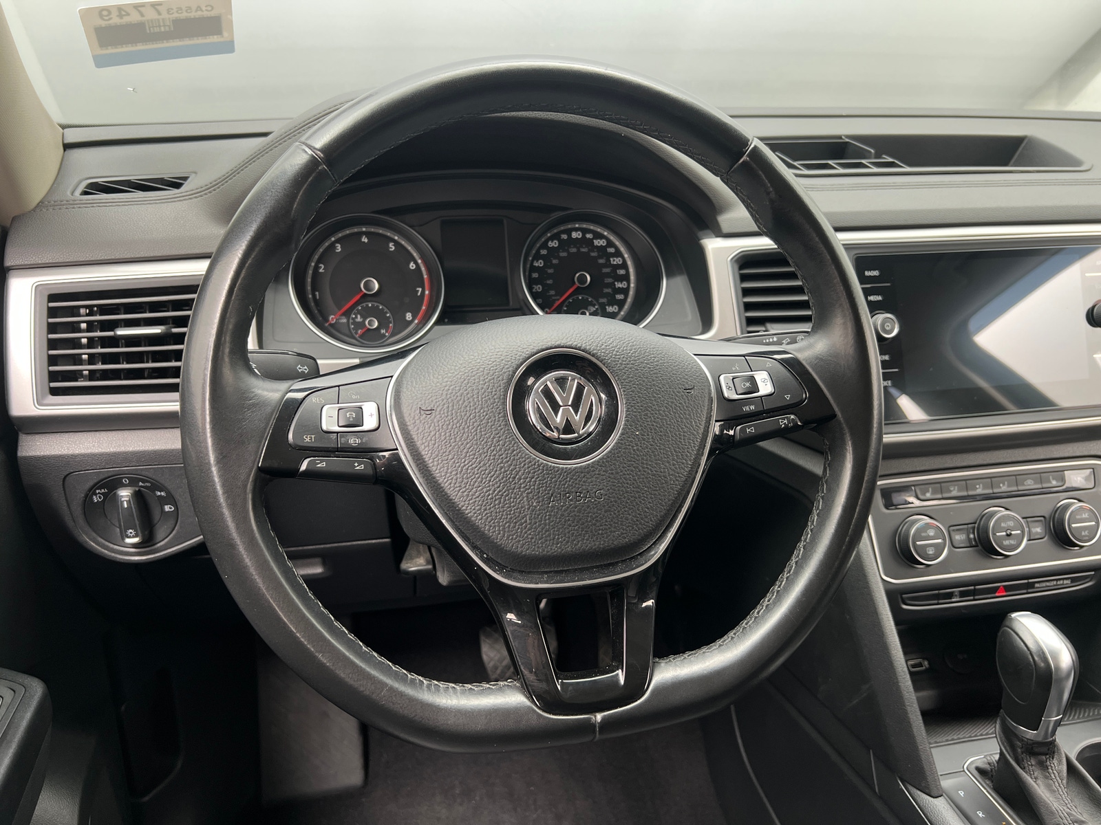 Thumbnail: 2019 Volkswagen Atlas - 4