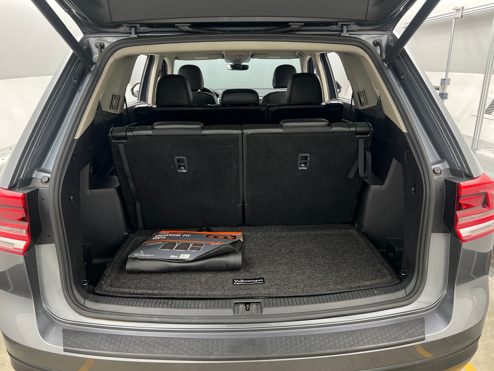 Thumbnail: 2019 Volkswagen Atlas - 6