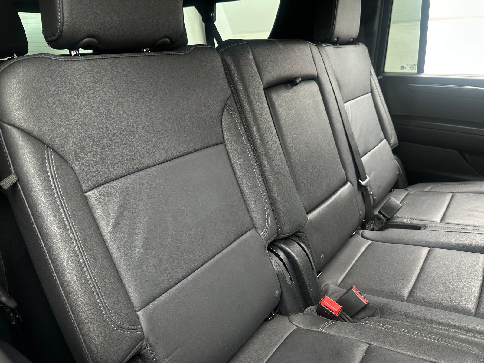 Thumbnail: 2025 Chevrolet Suburban - 5