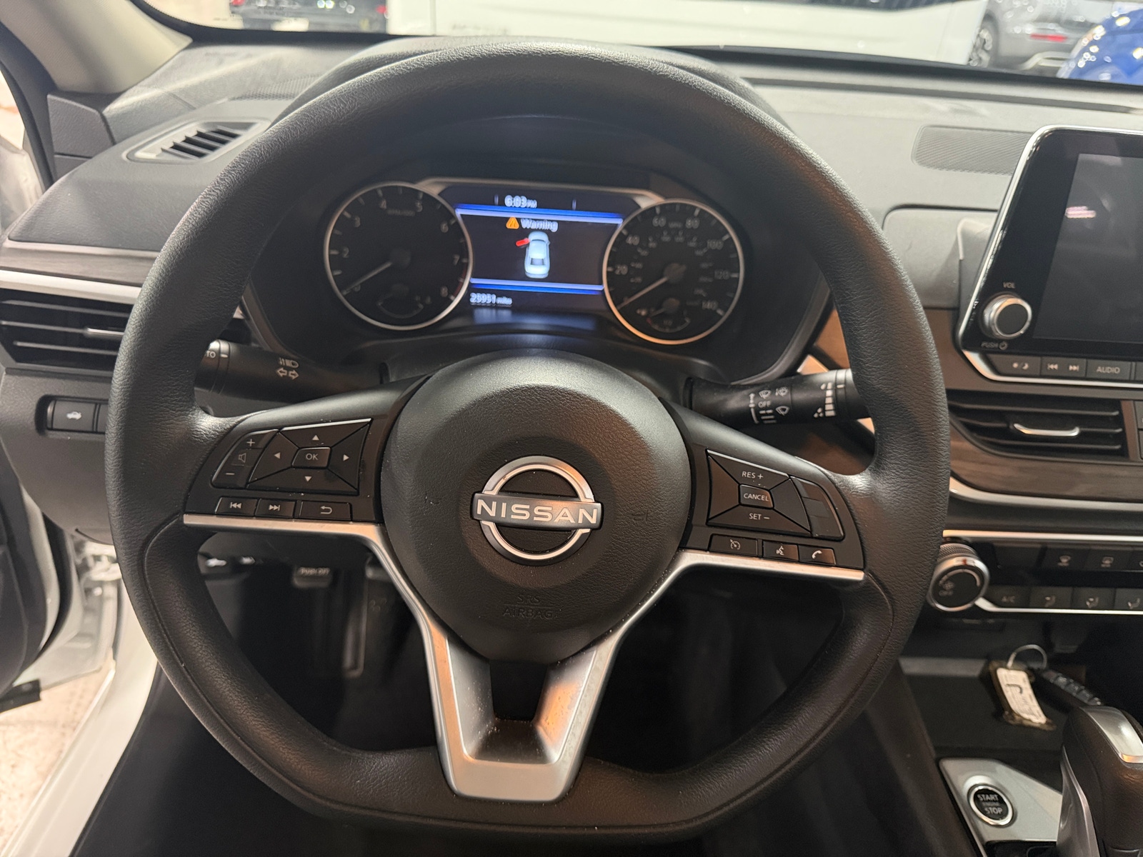Thumbnail: 2025 Nissan Altima - 5