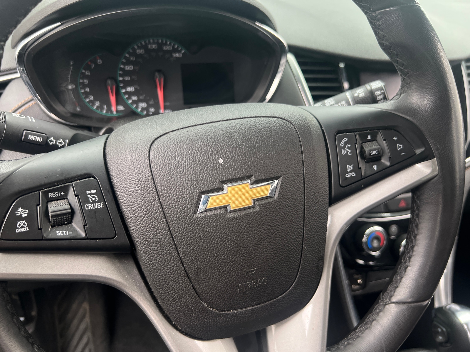 Thumbnail: 2020 Chevrolet Trax - 5
