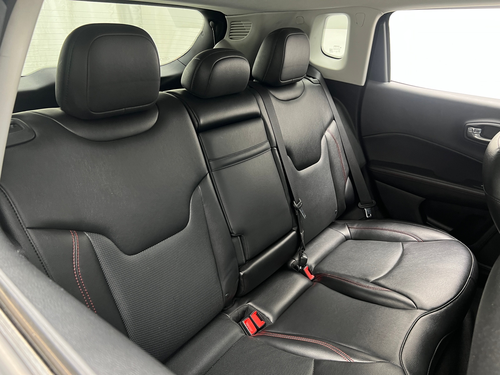Thumbnail: 2020 Jeep Compass - 6