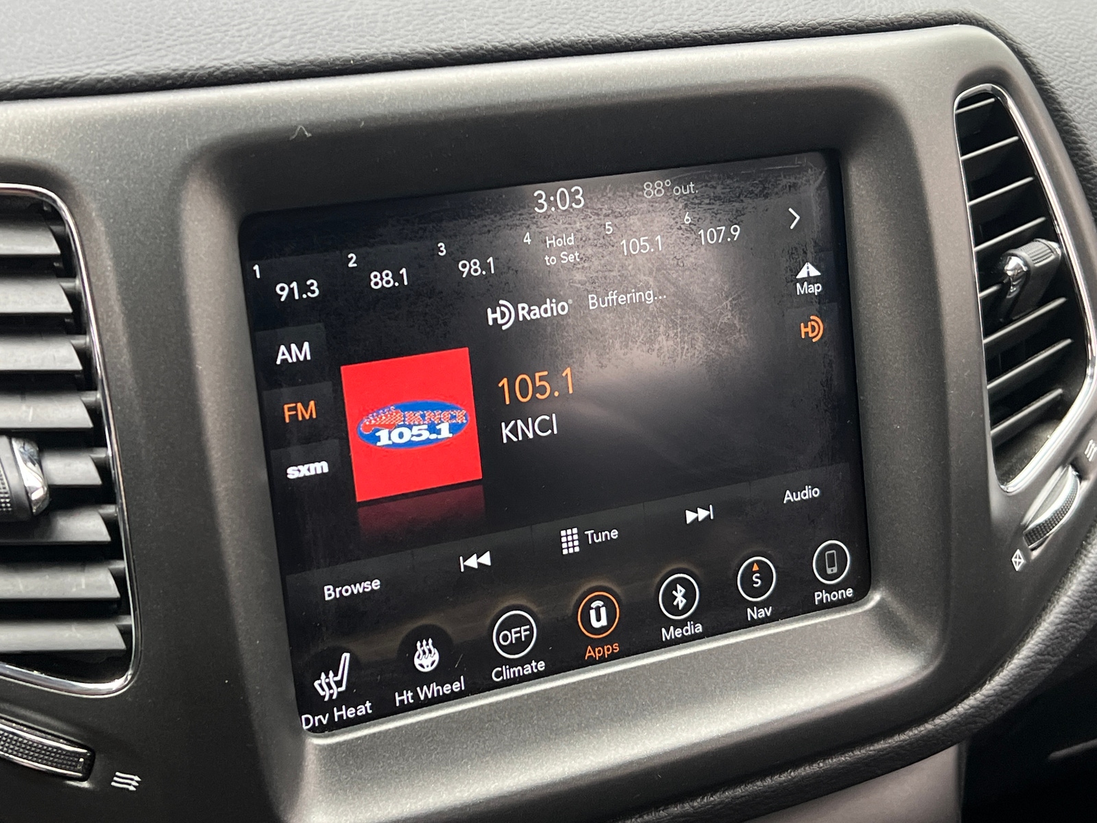 Thumbnail: 2020 Jeep Compass - 4