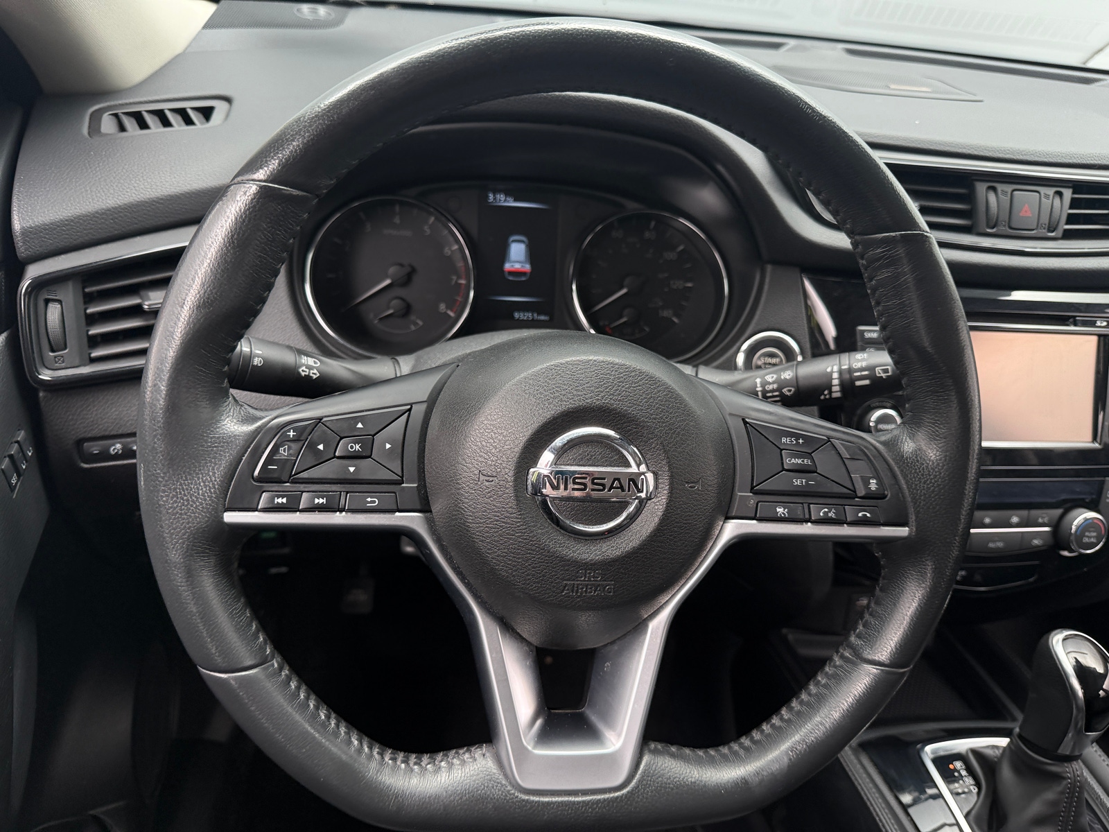 Thumbnail: 2017 Nissan Rogue - 4