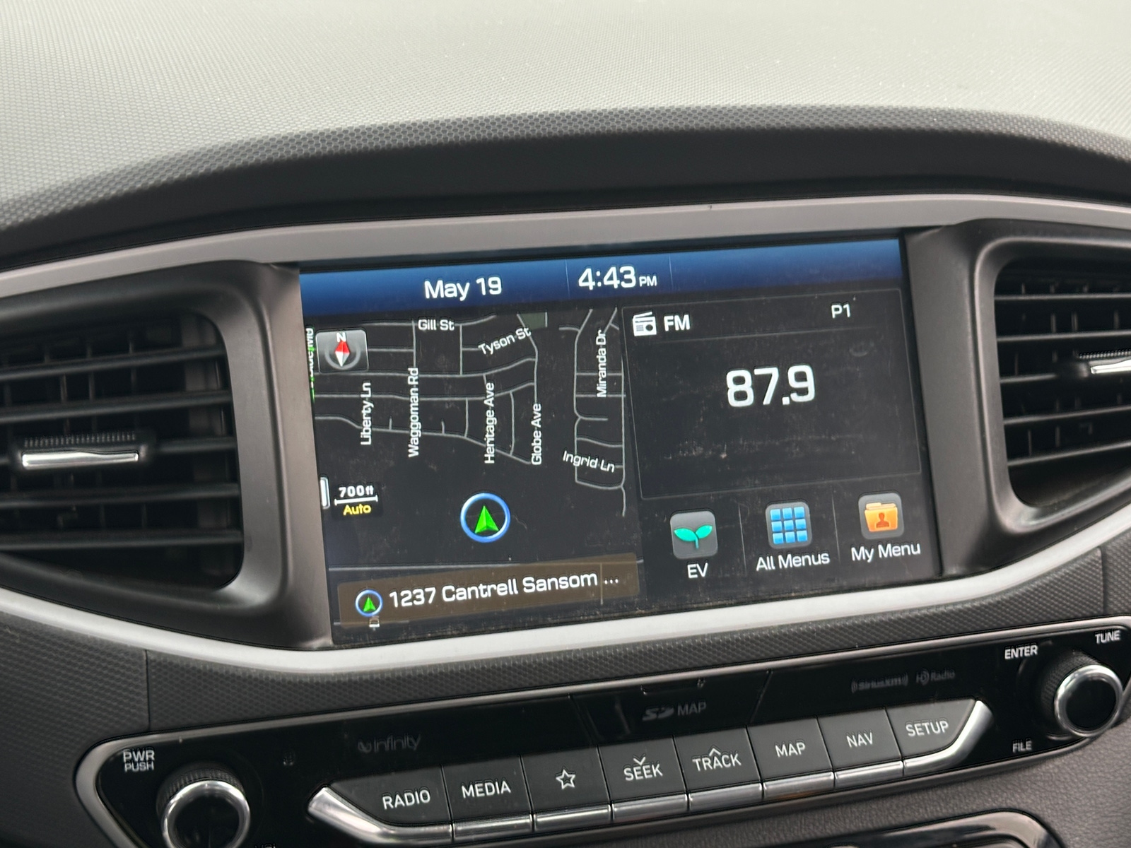 Thumbnail: 2019 Hyundai Ioniq - 3