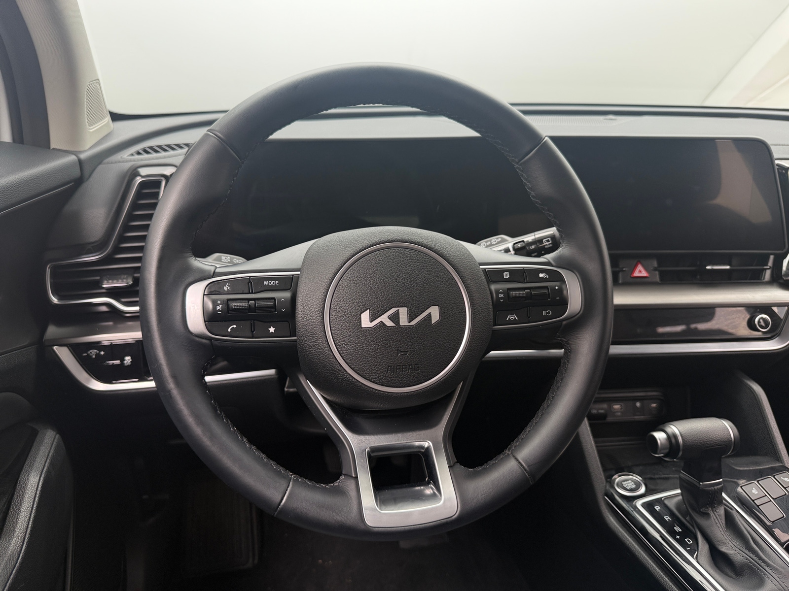 Thumbnail: 2025 Kia Sportage - 4