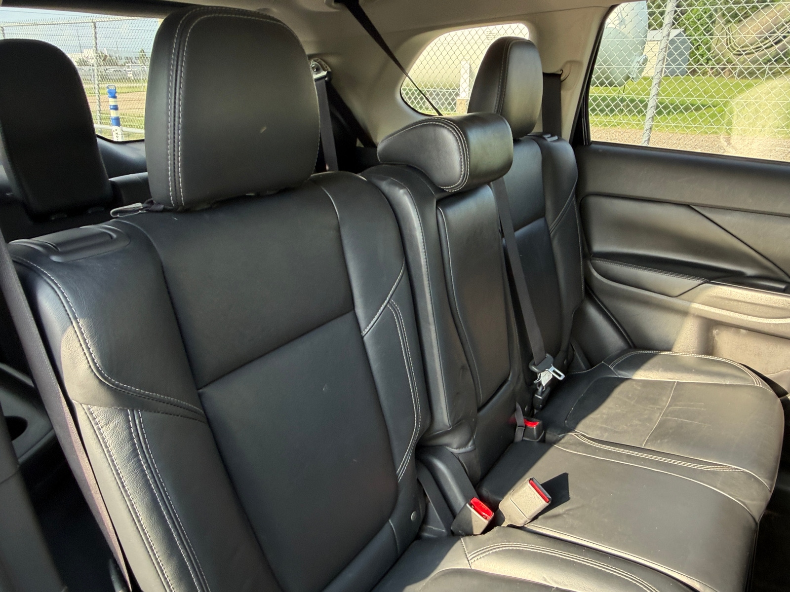 Thumbnail: 2020 Mitsubishi Outlander - 5