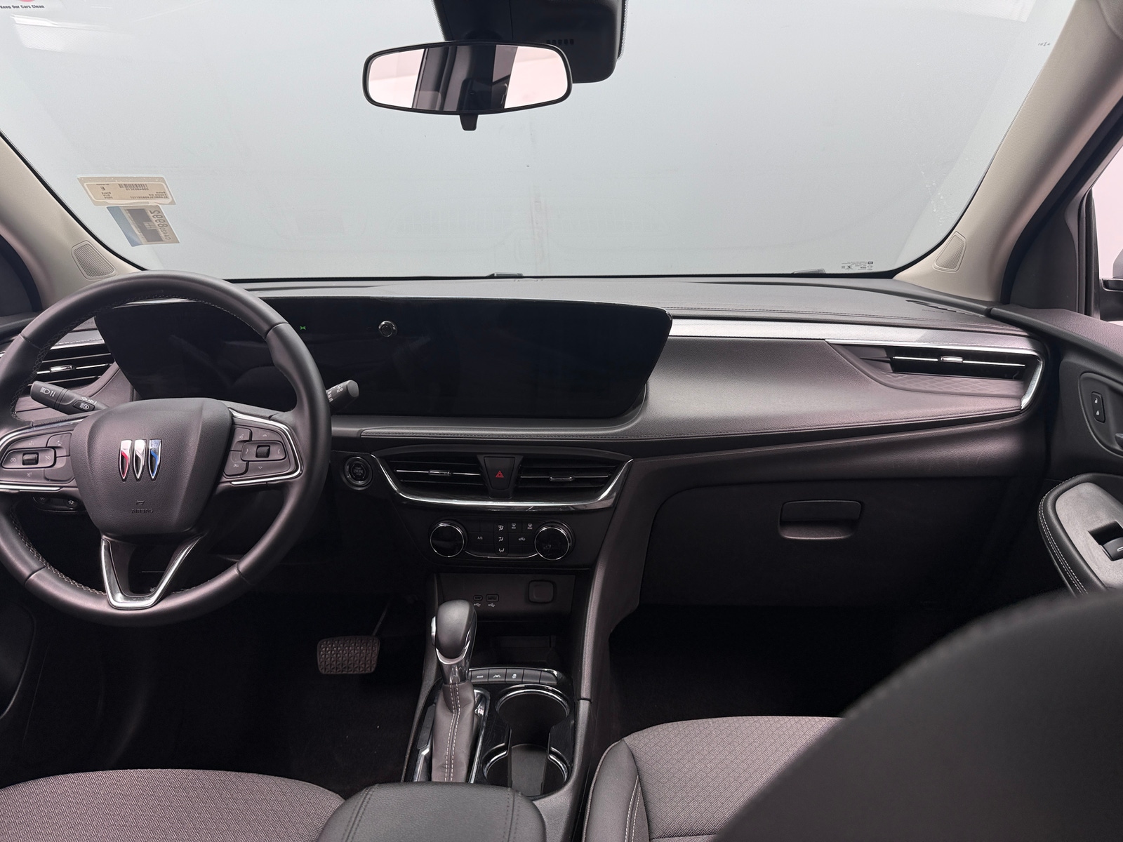 Thumbnail: 2025 Buick Encore GX - 2