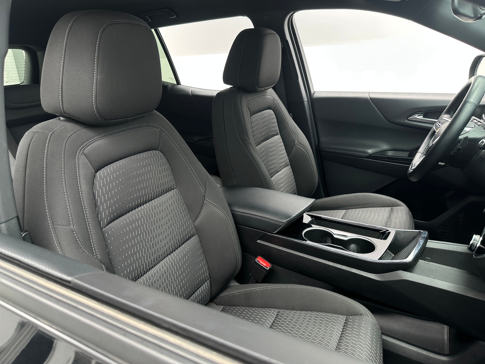 Thumbnail: 2025 Chevrolet Equinox - 2