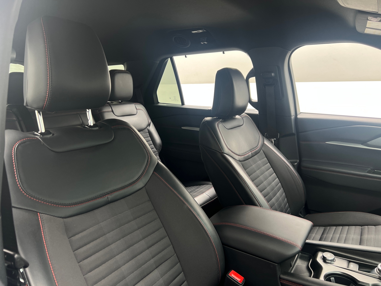 Thumbnail: 2025 Ford Explorer - 2