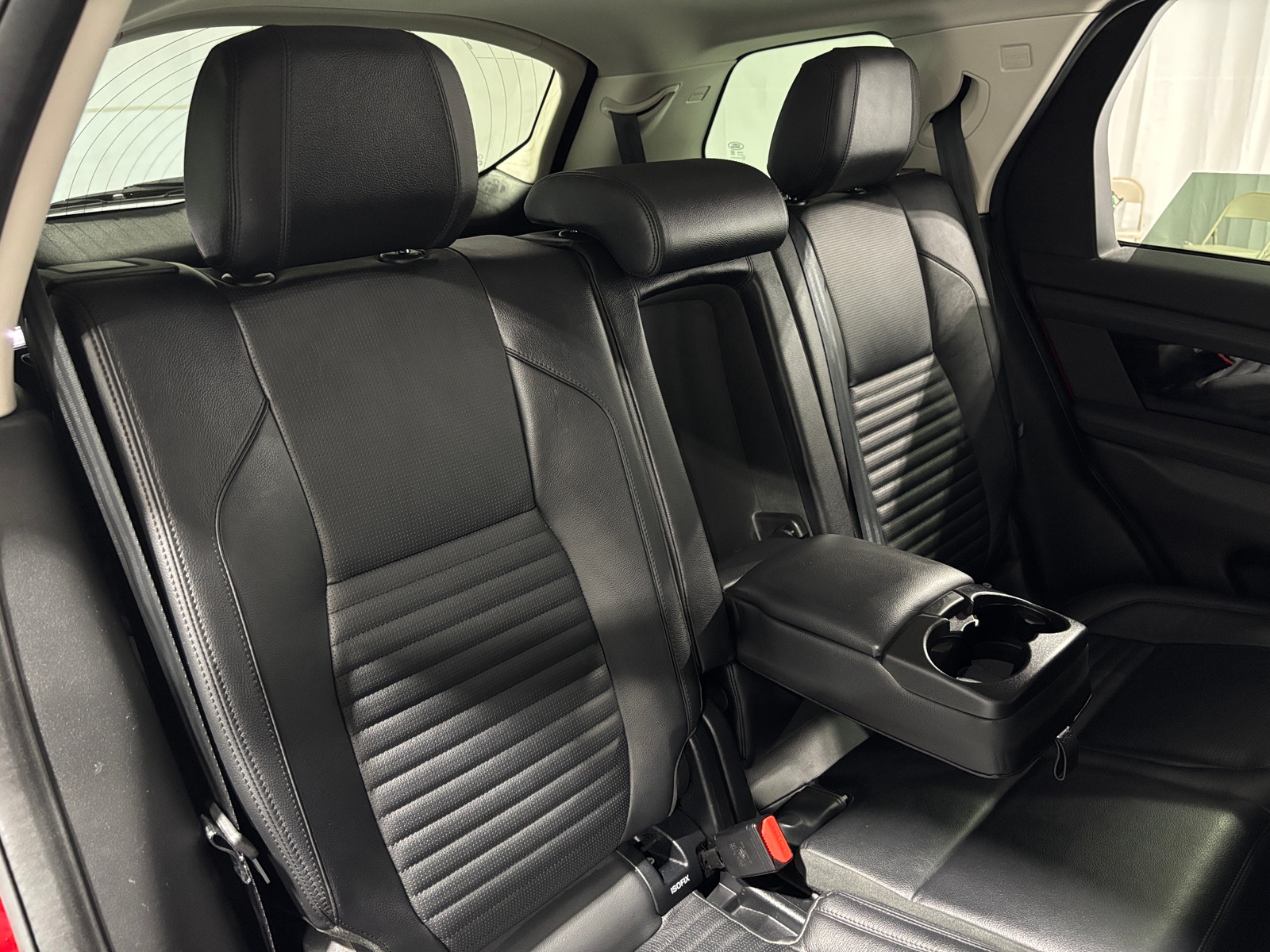 Thumbnail: 2020 Land Rover Discovery Sport - 5