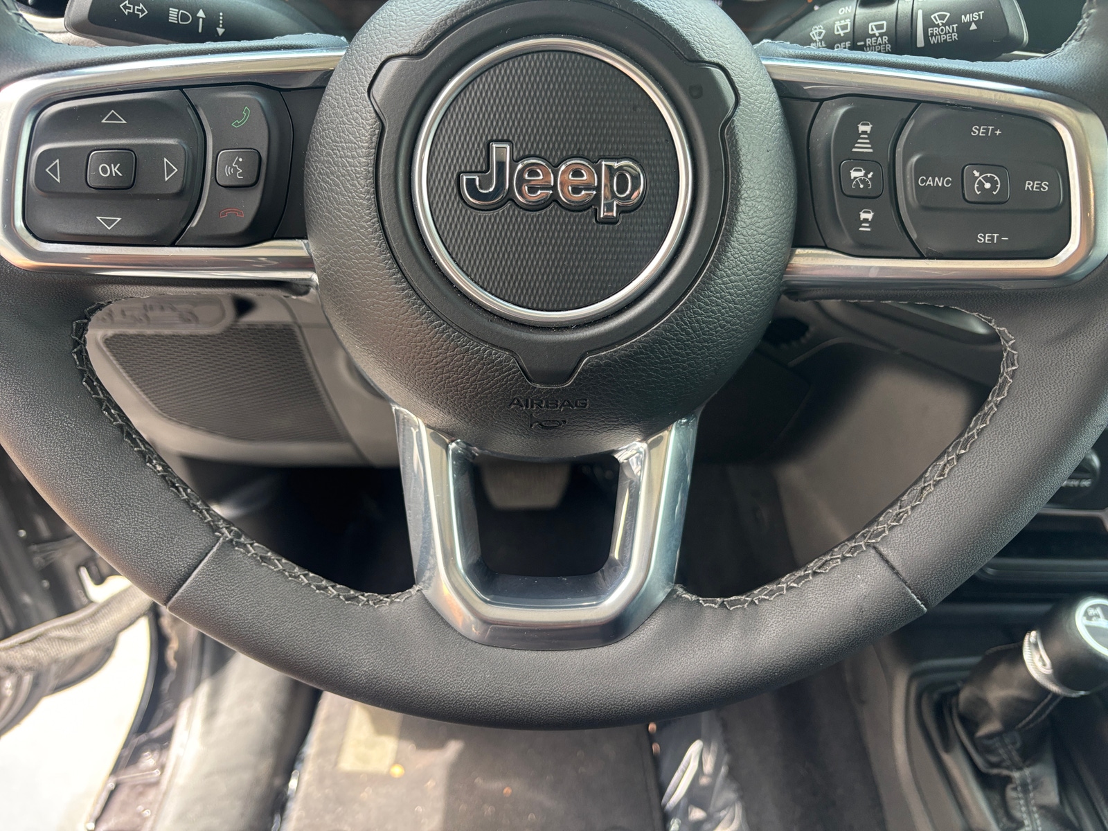 Thumbnail: 2025 Jeep Wrangler - 5