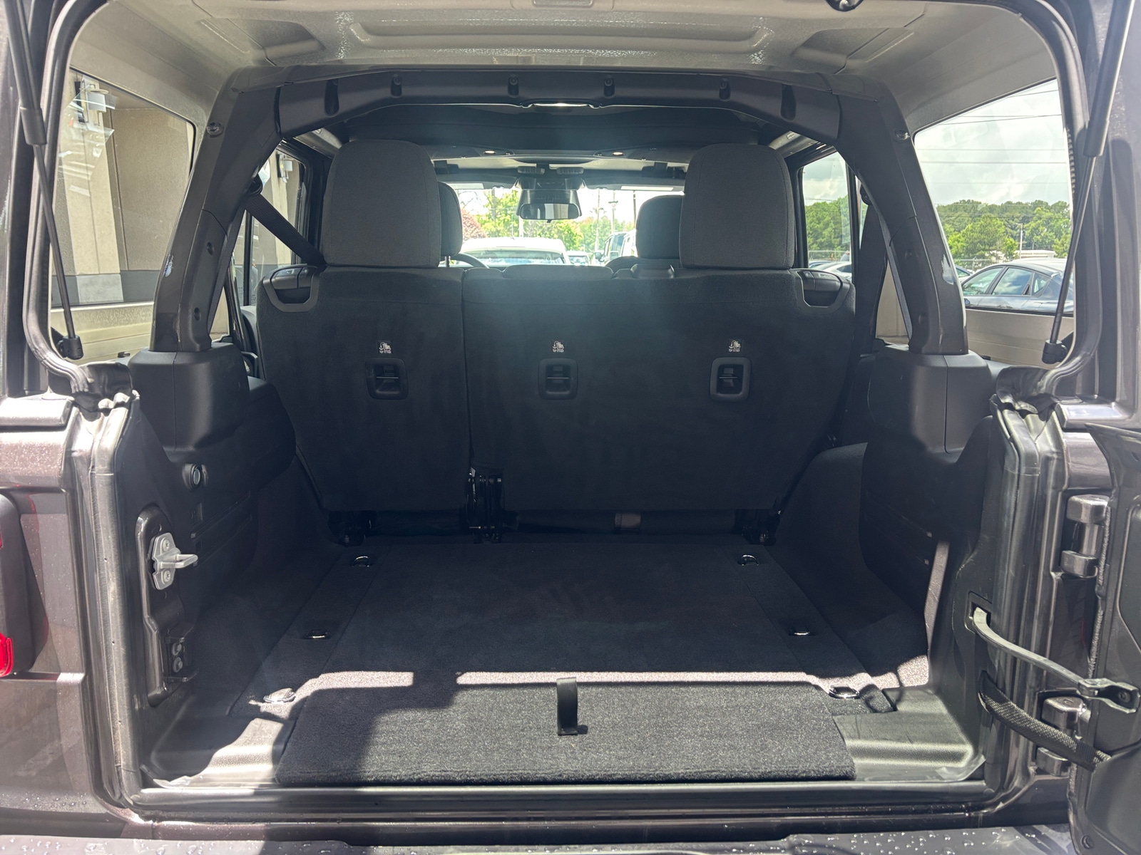 Thumbnail: 2025 Jeep Wrangler - 6