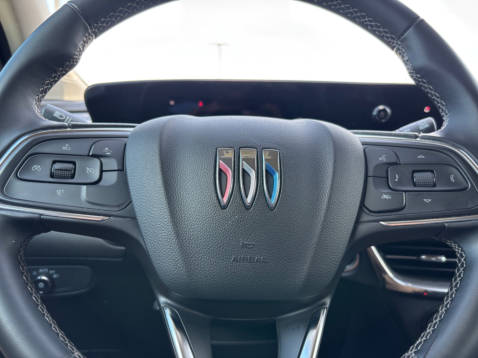 Thumbnail: 2025 Buick Encore GX - 5