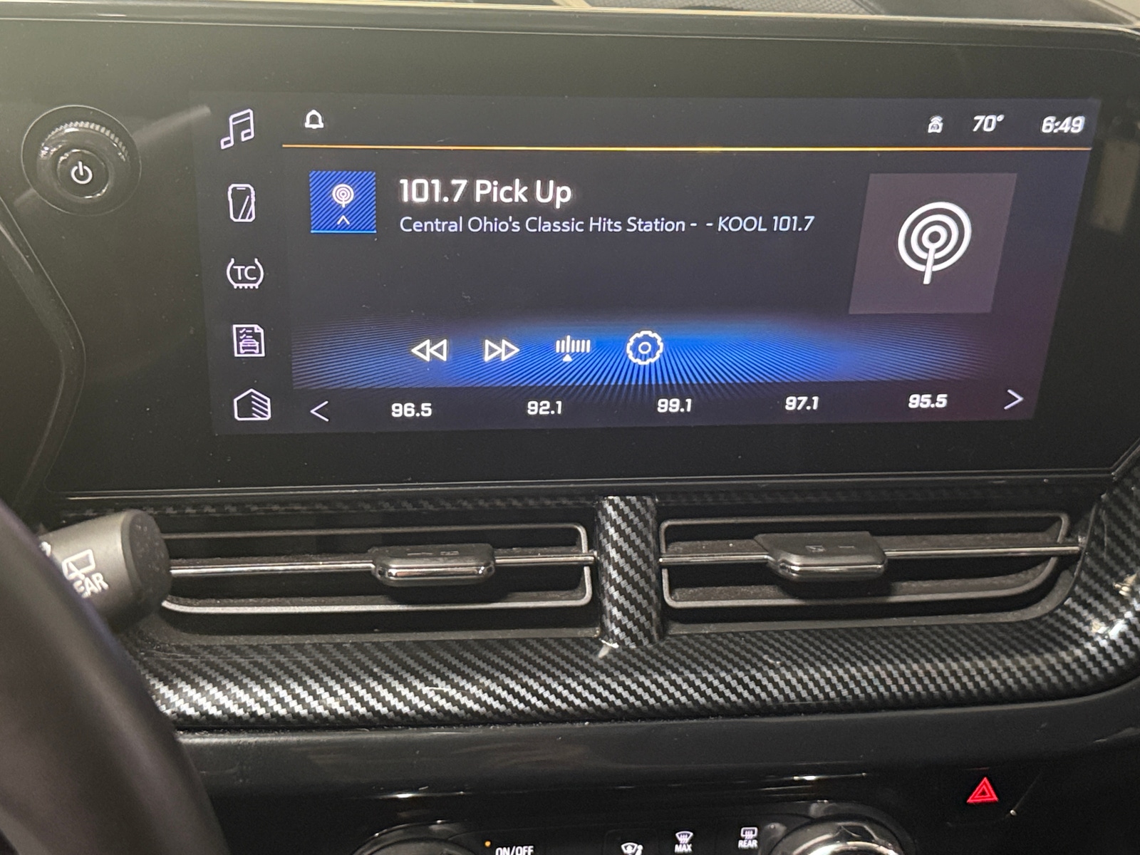 Thumbnail: 2024 Chevrolet Trax - 3