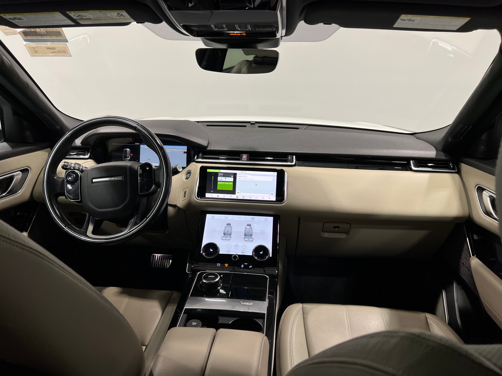 Thumbnail: 2019 Land Rover Range Rover Velar - 2