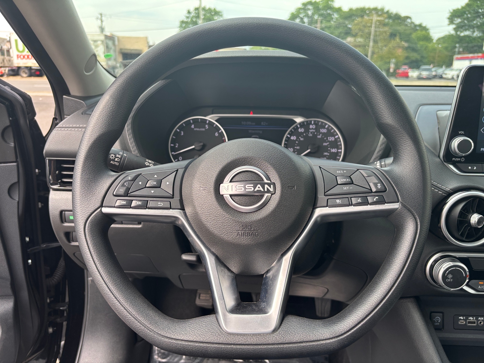 Thumbnail: 2025 Nissan Sentra - 5