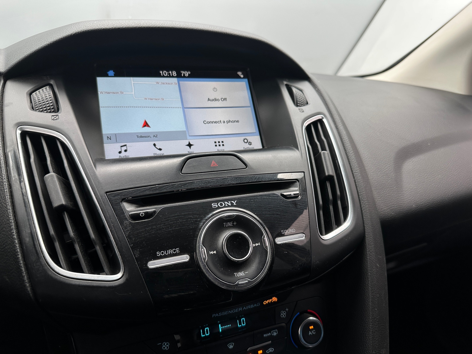 Thumbnail: 2017 Ford Focus - 3