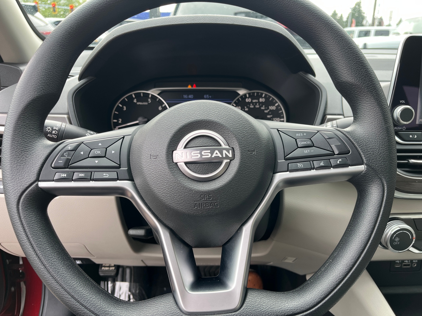 Thumbnail: 2025 Nissan Altima - 5
