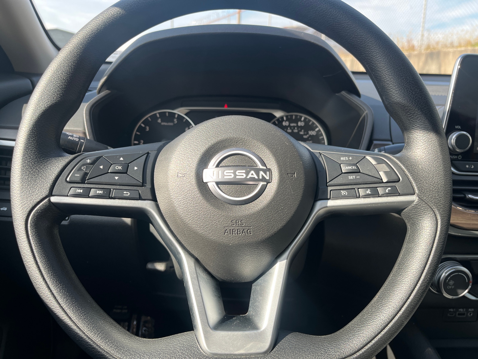 Thumbnail: 2025 Nissan Altima - 4