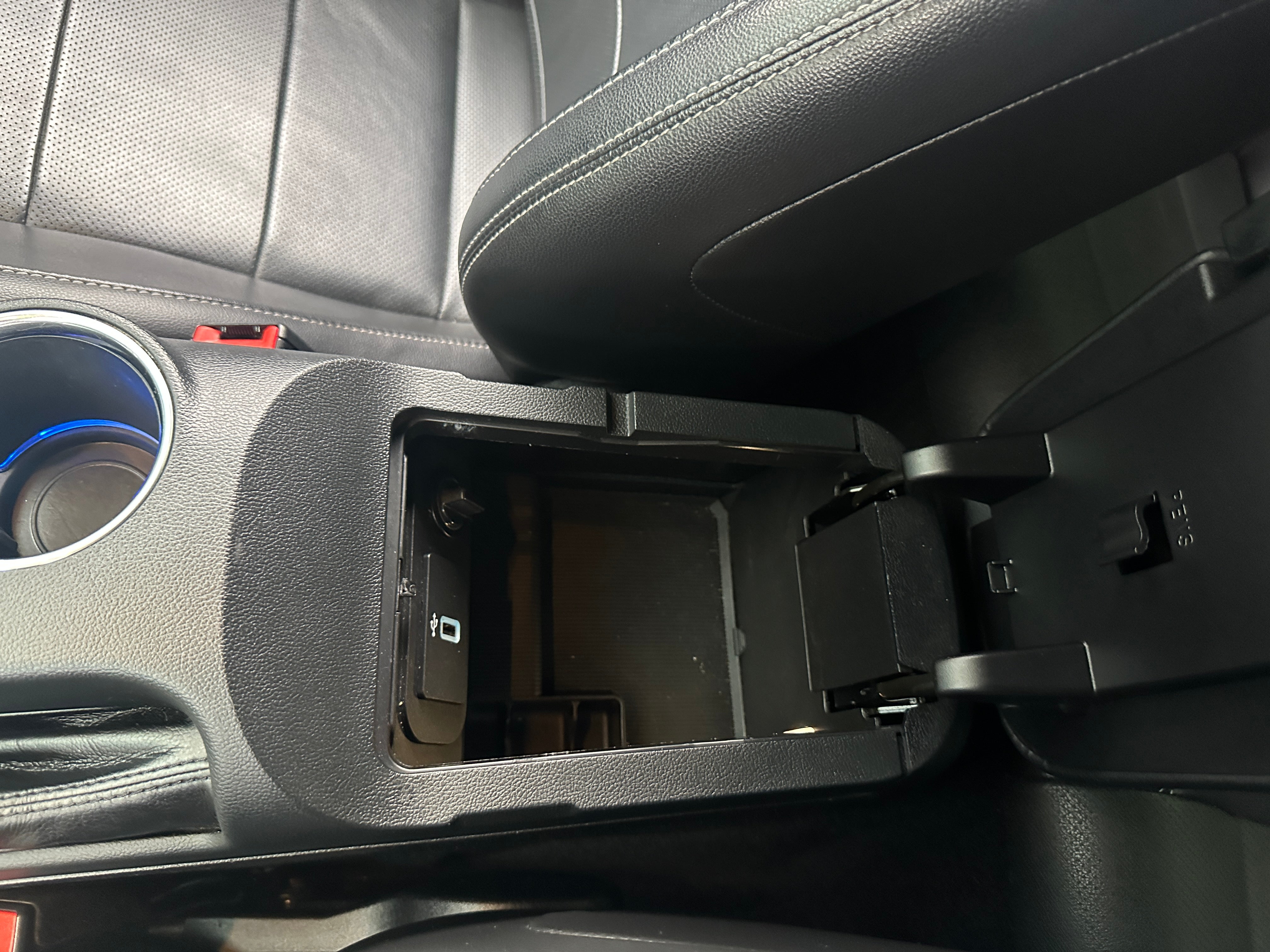 2019 Ford Mustang GT Premium - Photo 12