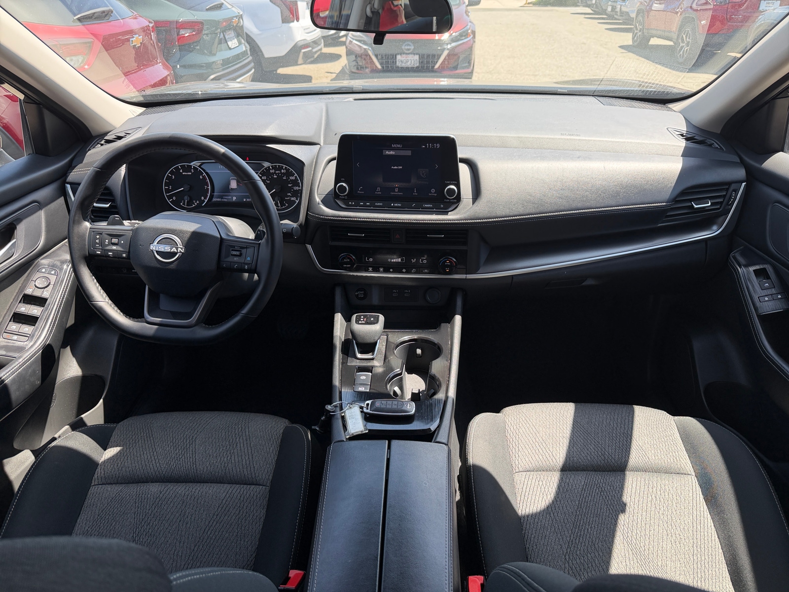 Thumbnail: 2025 Nissan Rogue - 3
