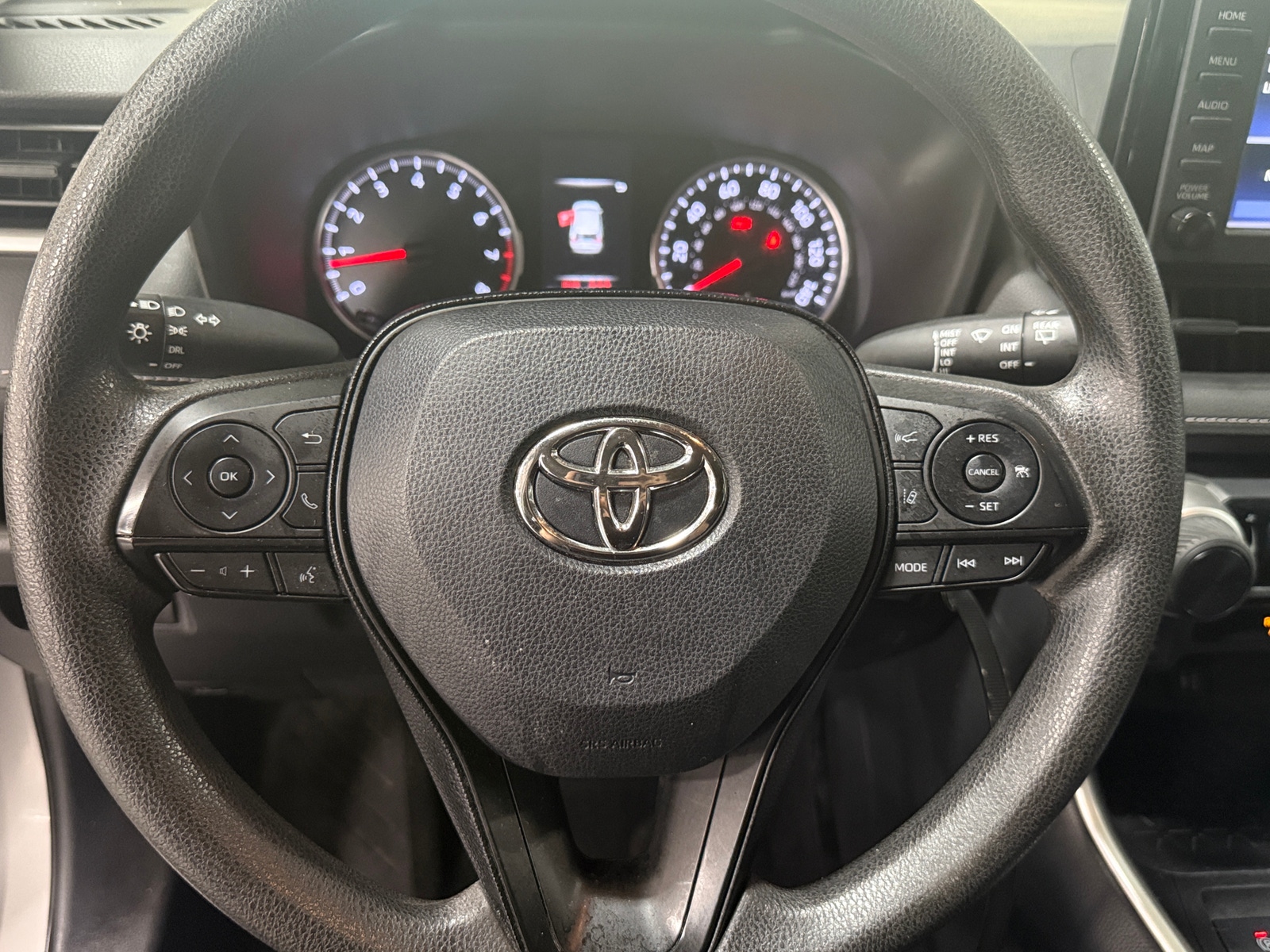 Thumbnail: 2019 Toyota RAV4 - 5