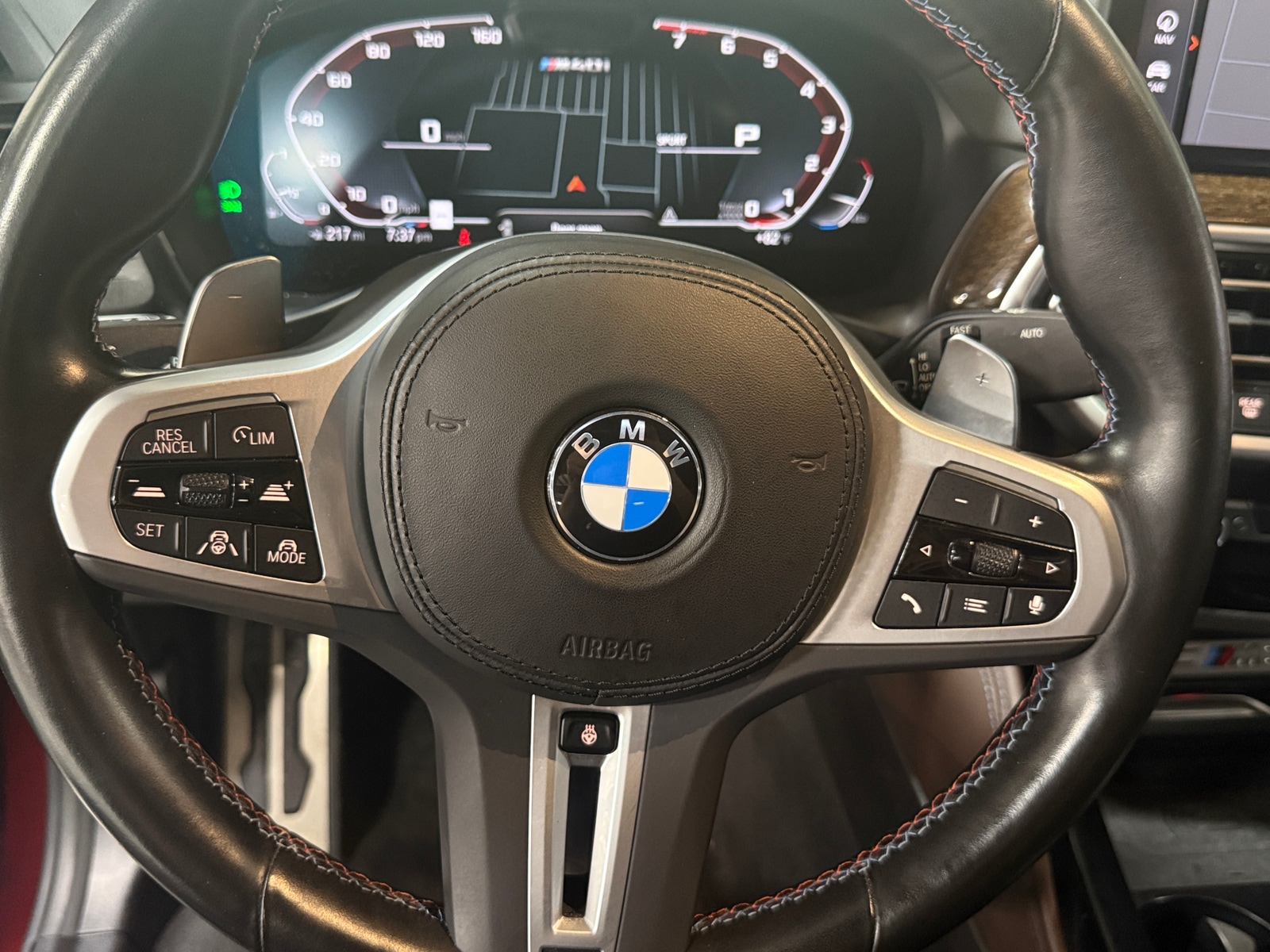Thumbnail: 2023 BMW X4 - 4