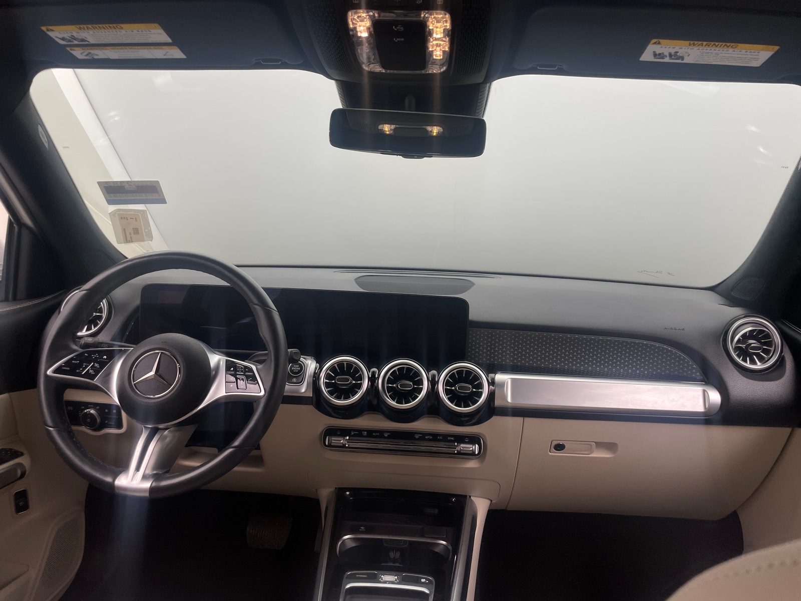 Thumbnail: 2024 Mercedes-Benz GLB - 2