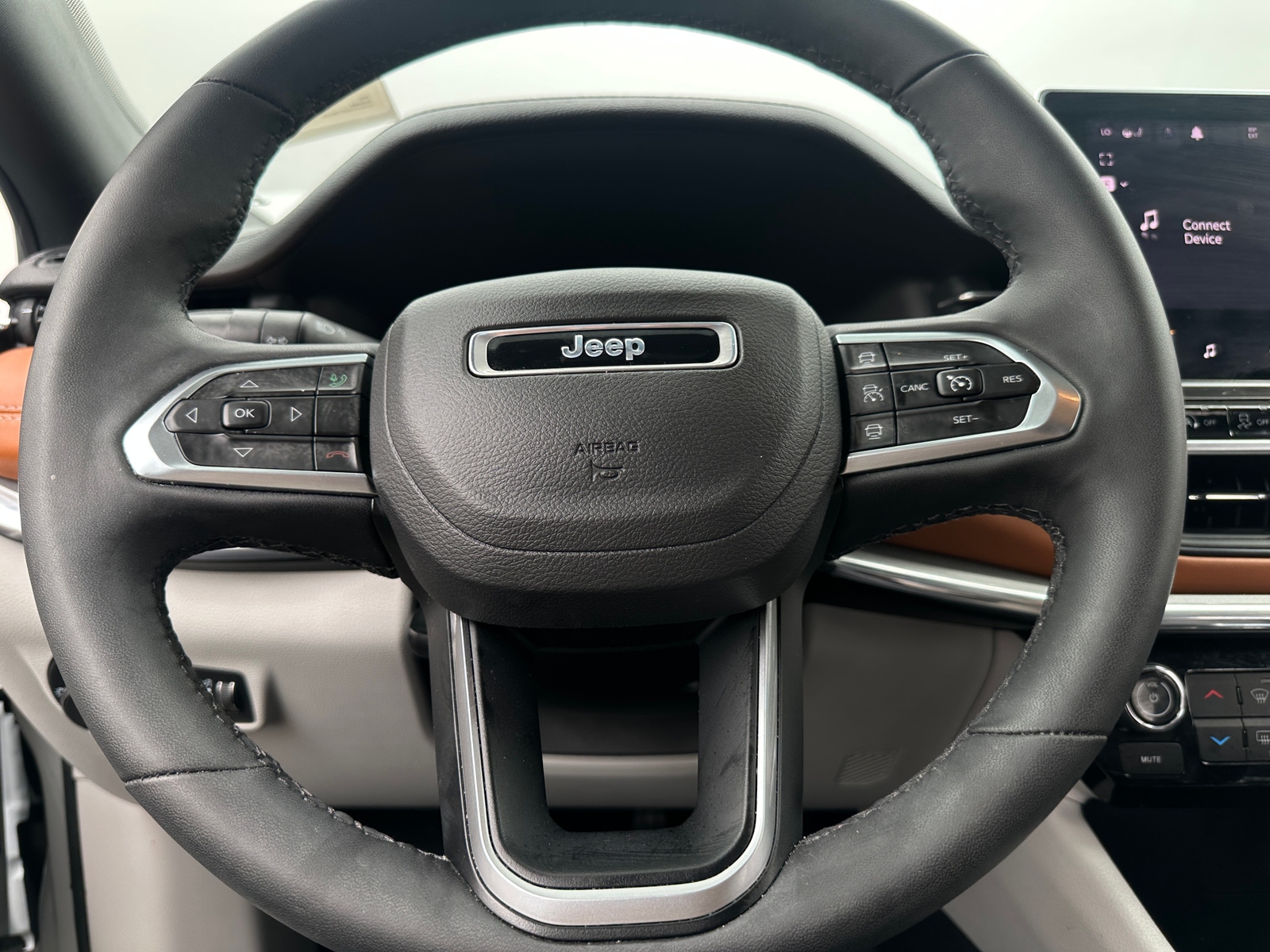 Thumbnail: 2024 Jeep Compass - 4